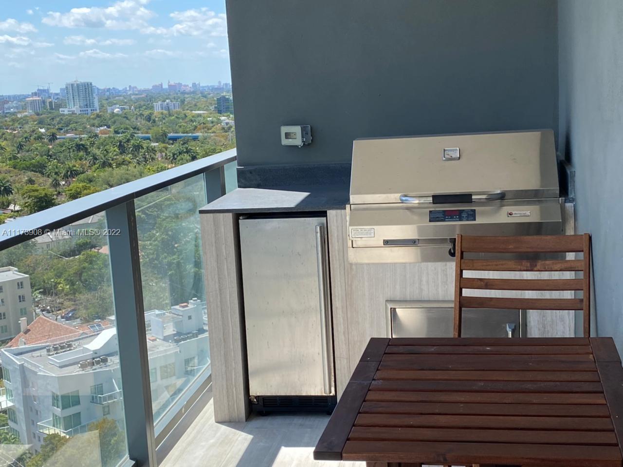 1451 Brickell Ave Unit: 1703