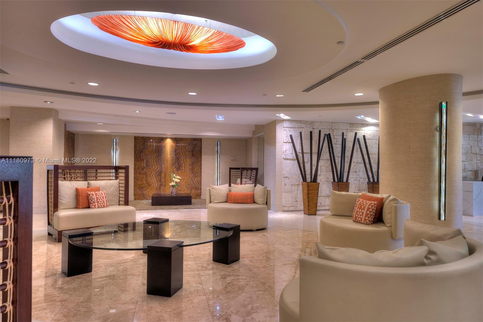 2555 Collins Ave Unit: 2200