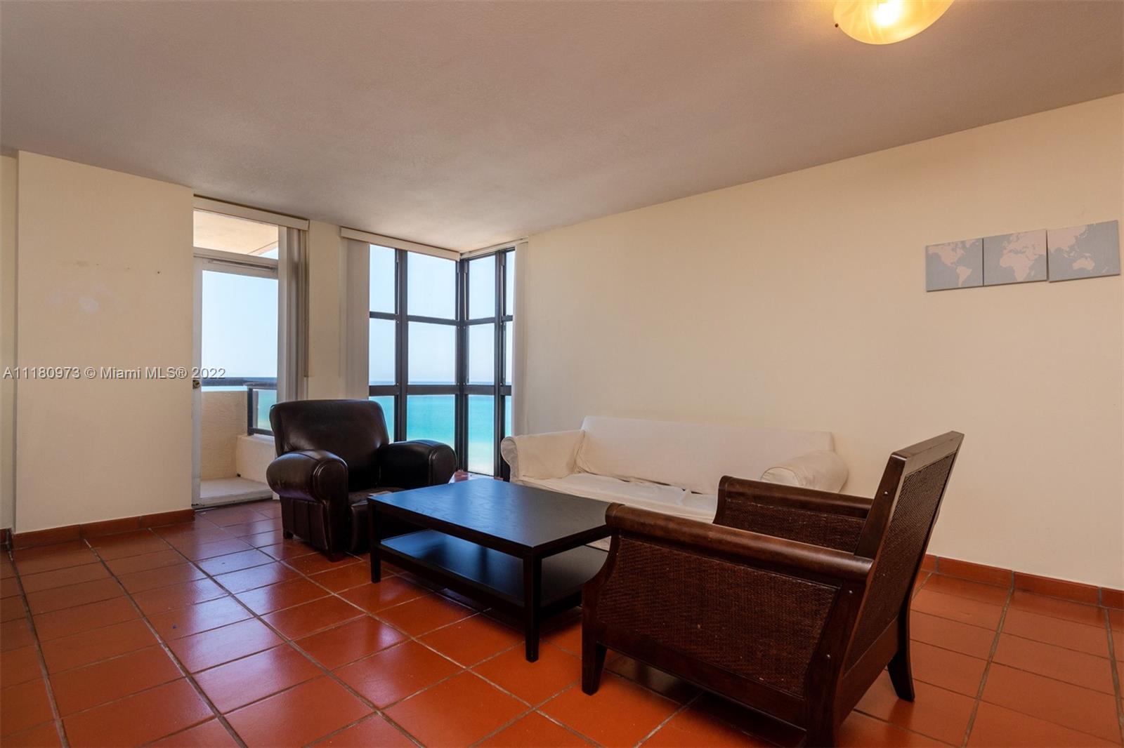 2555 Collins Ave Unit: 2200