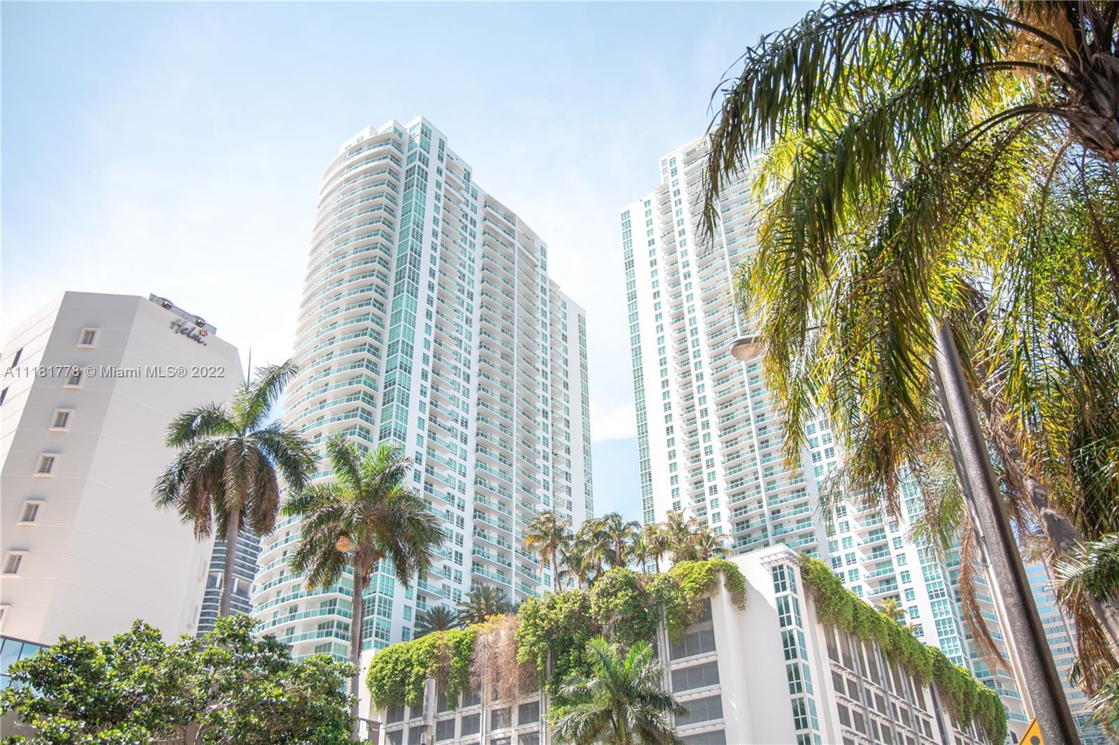 951 Brickell Ave Unit: 2508