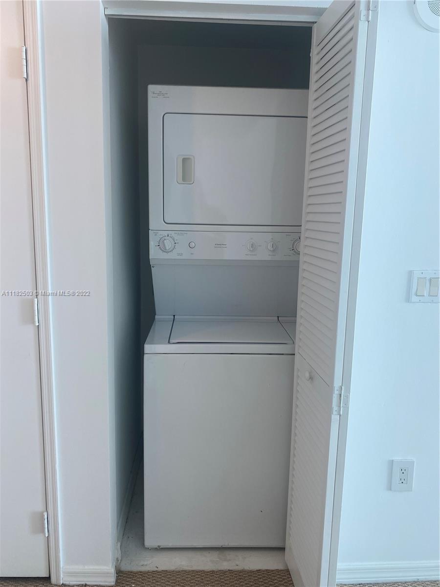 950 Brickell Bay Dr Unit: 602