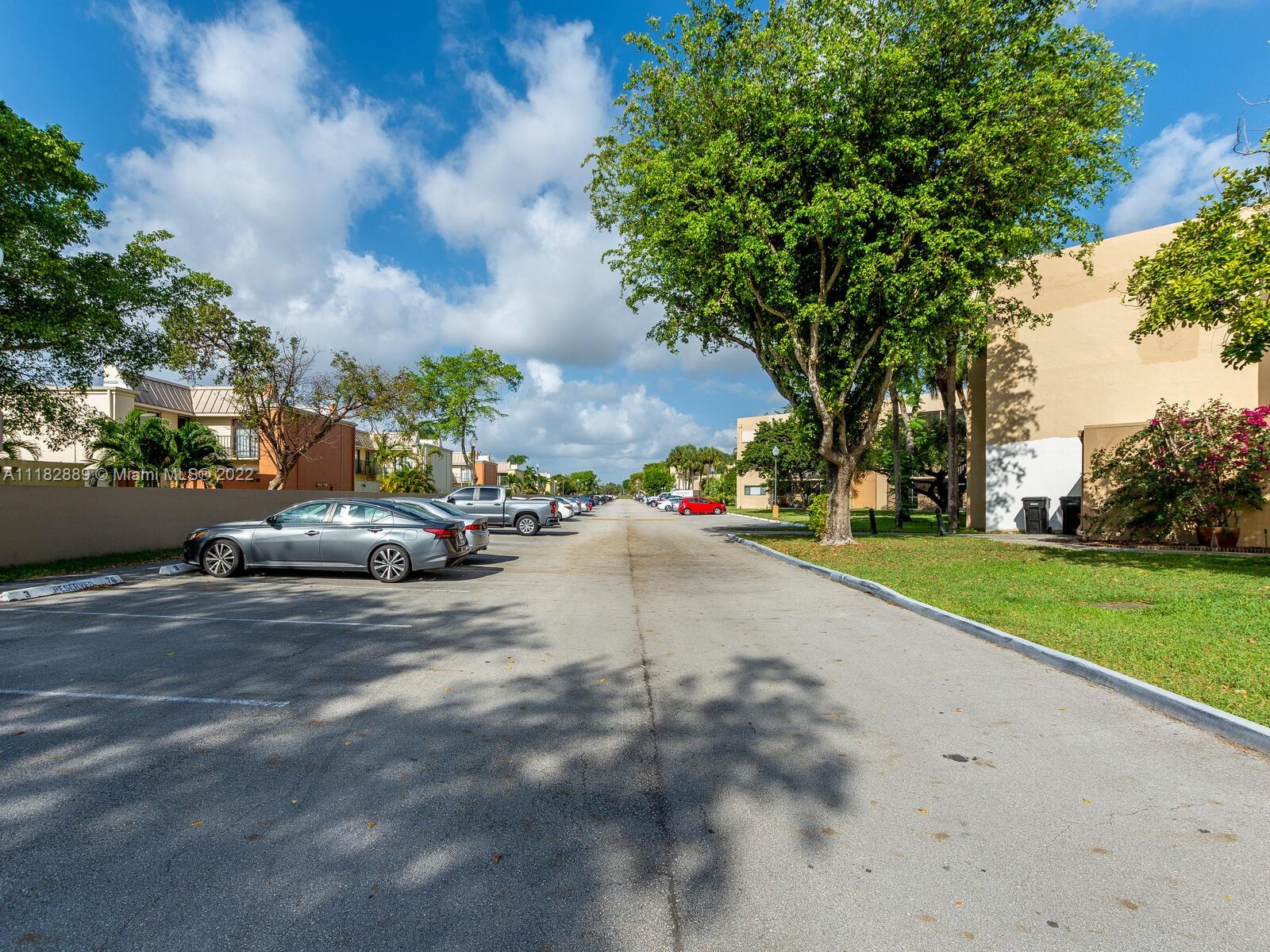 8045 SW 107th Ave Unit: 123