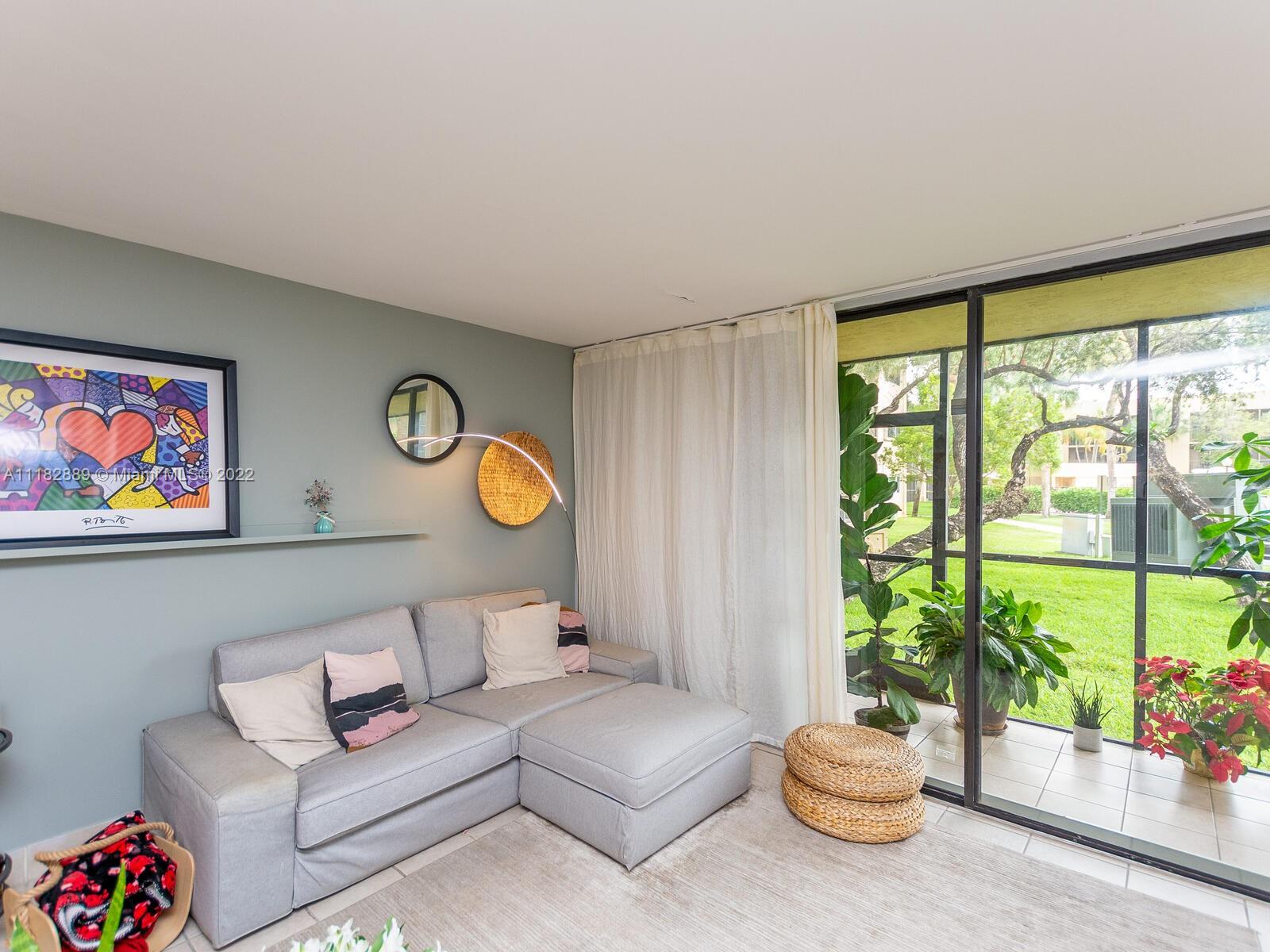 8045 SW 107th Ave Unit: 123