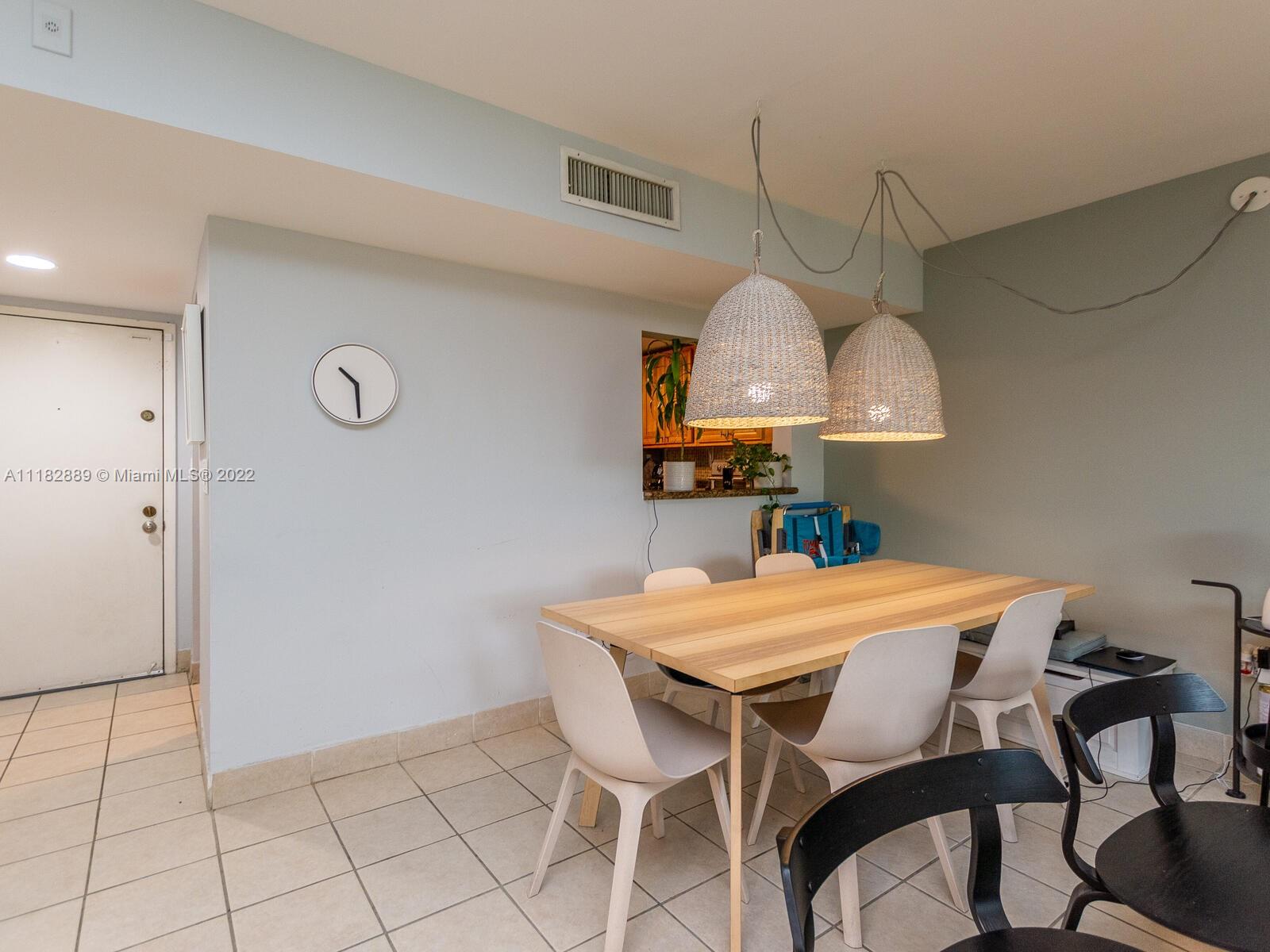 8045 SW 107th Ave Unit: 123
