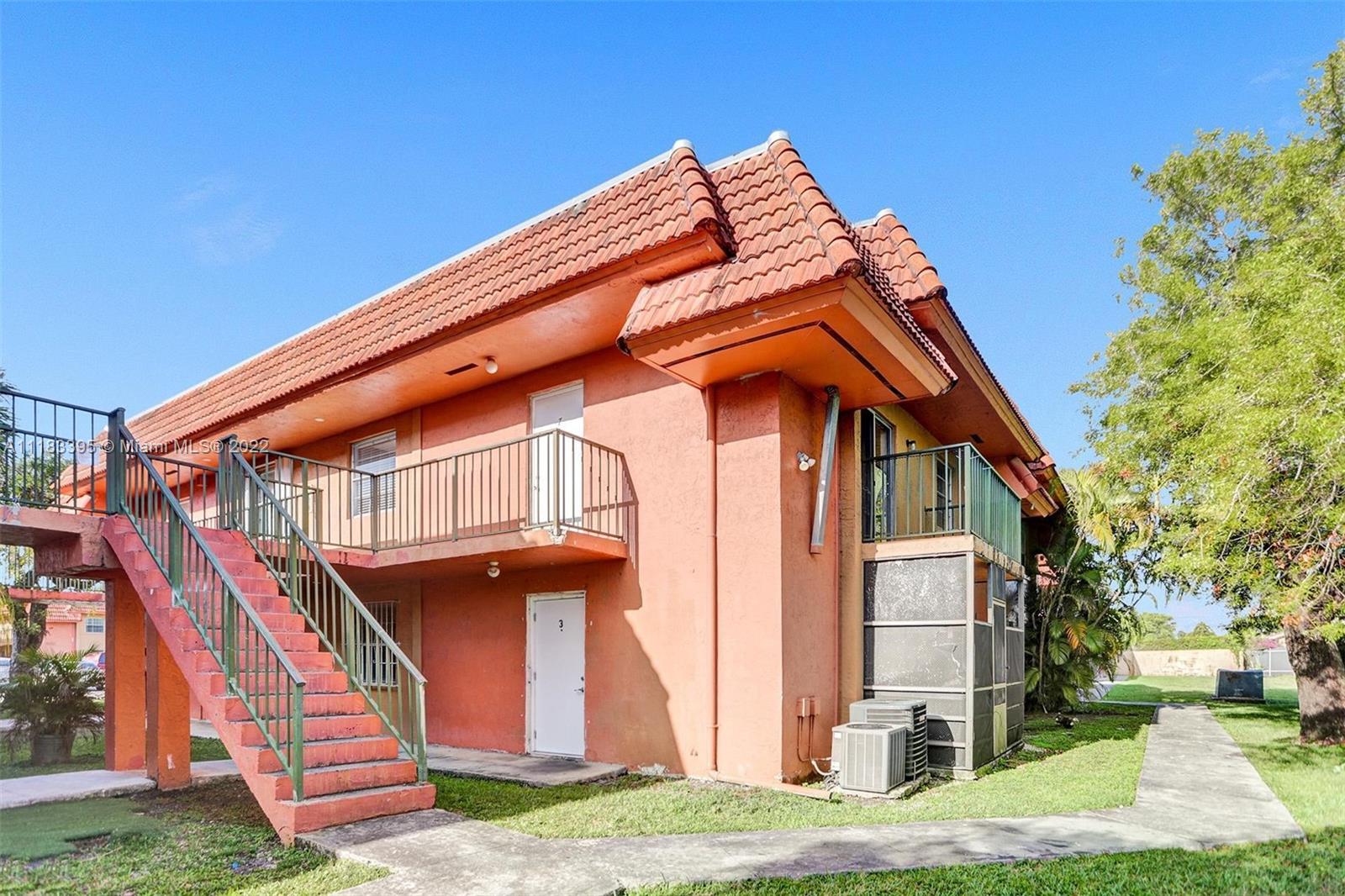 6821 SW 129th Ave Unit: 7