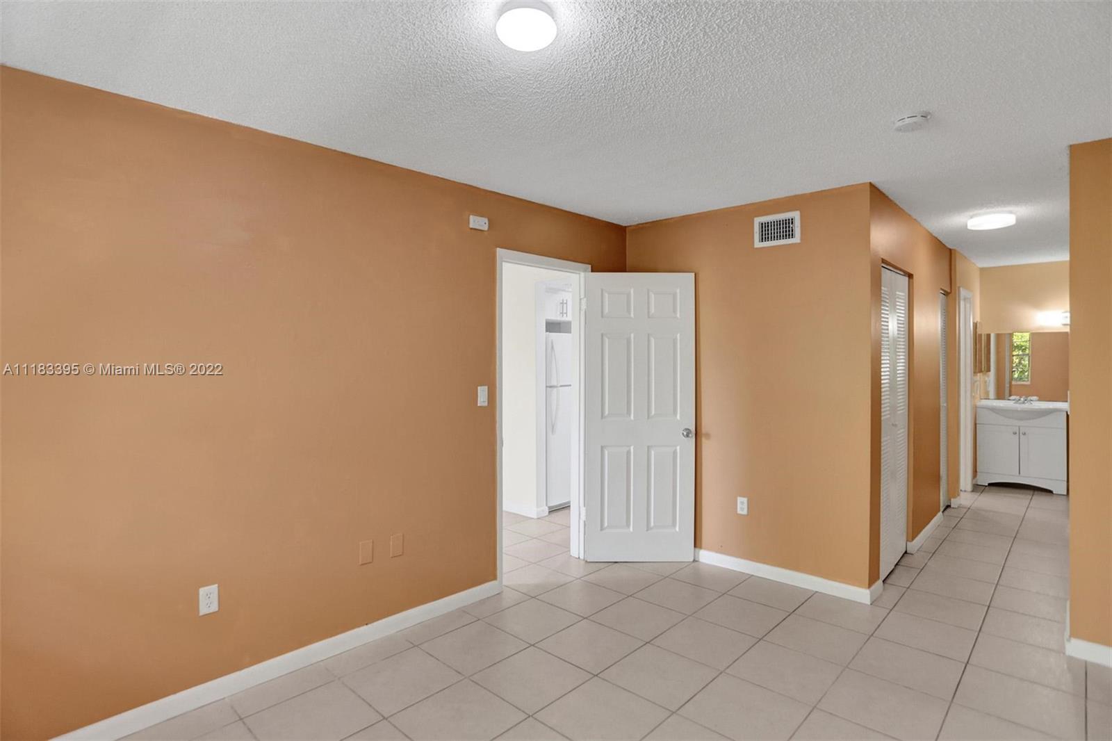 6821 SW 129th Ave Unit: 7