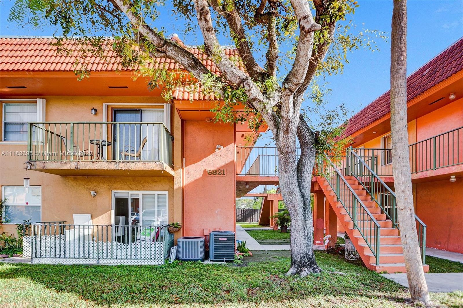 6821 SW 129th Ave Unit: 7