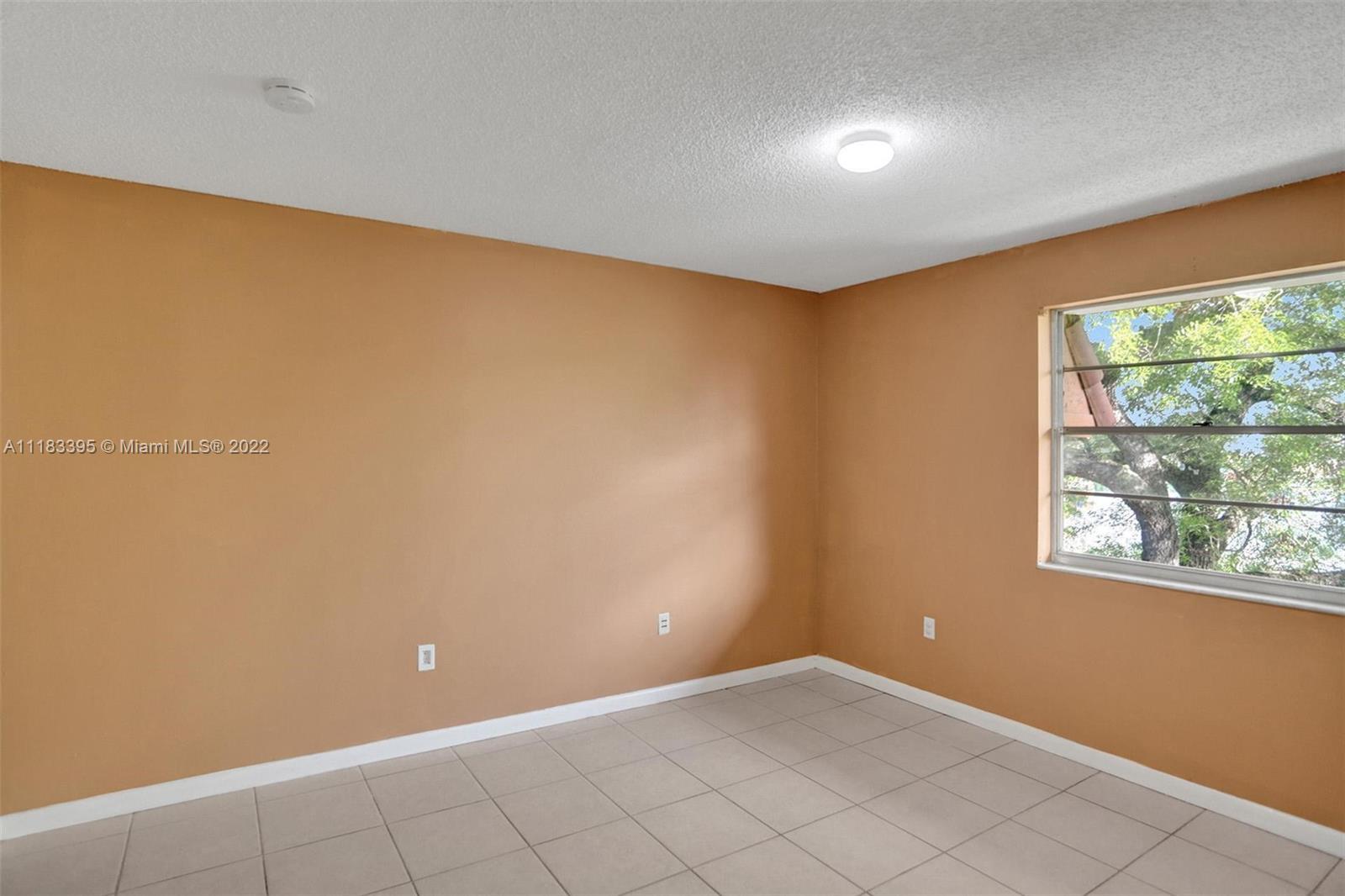 6821 SW 129th Ave Unit: 7