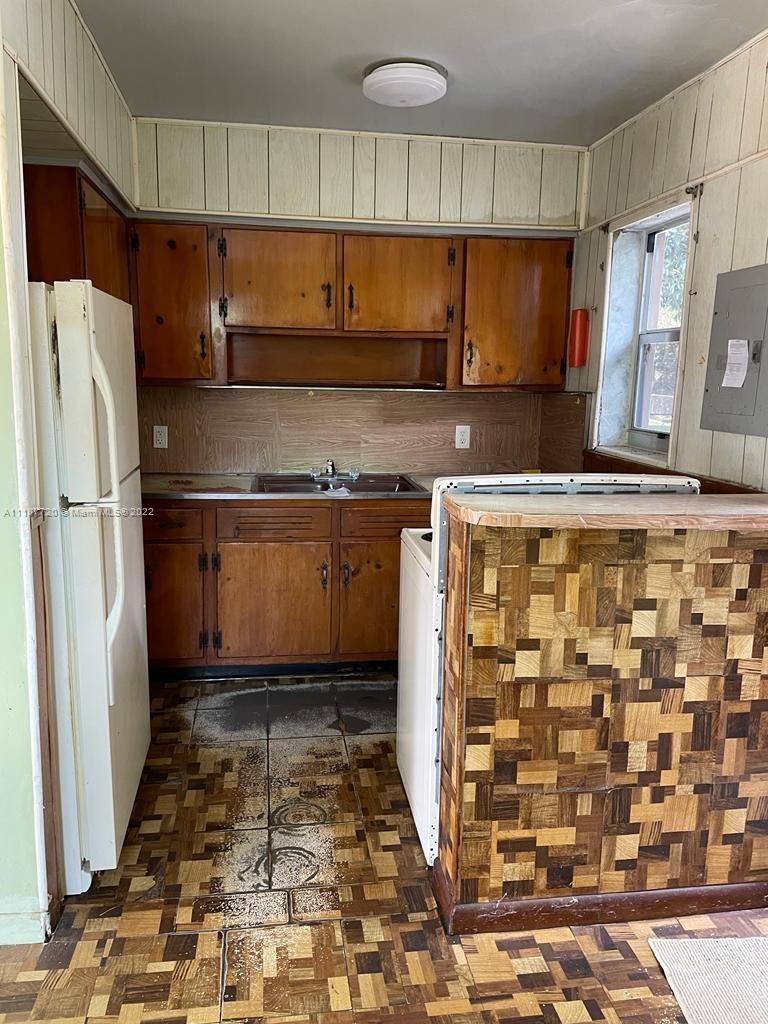 3430 NW 174th St