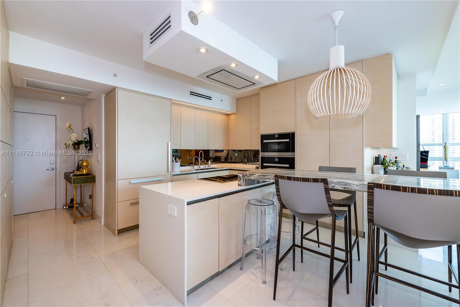 950 Brickell Bay Dr Unit: 2510