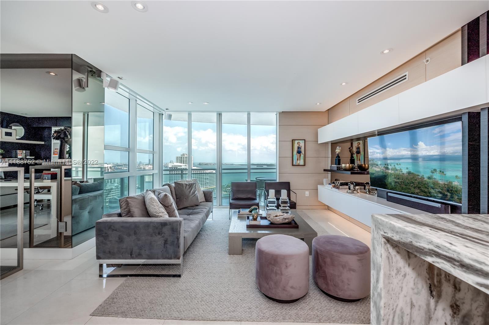 950 Brickell Bay Dr Unit: 2510