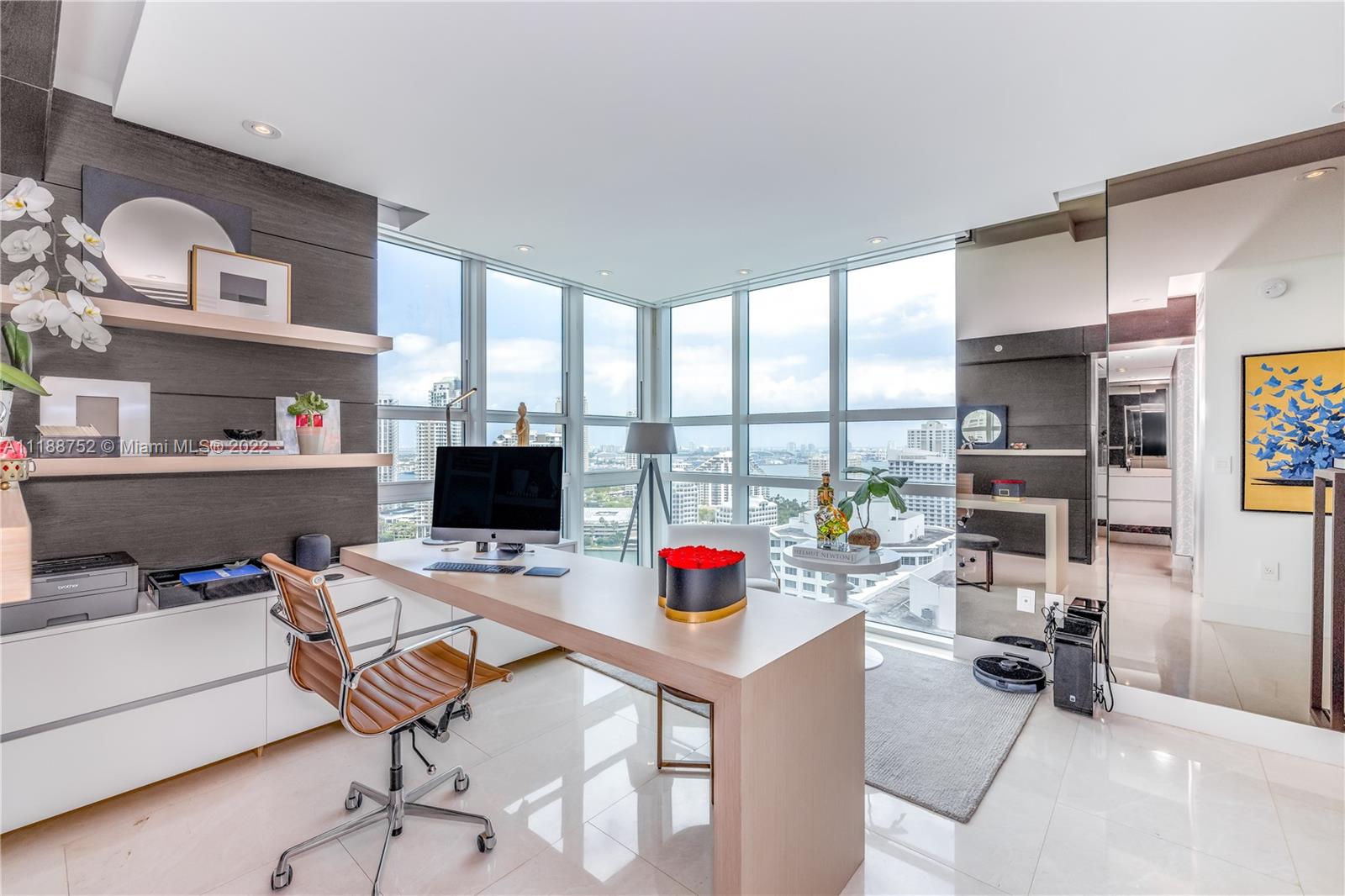 950 Brickell Bay Dr Unit: 2510