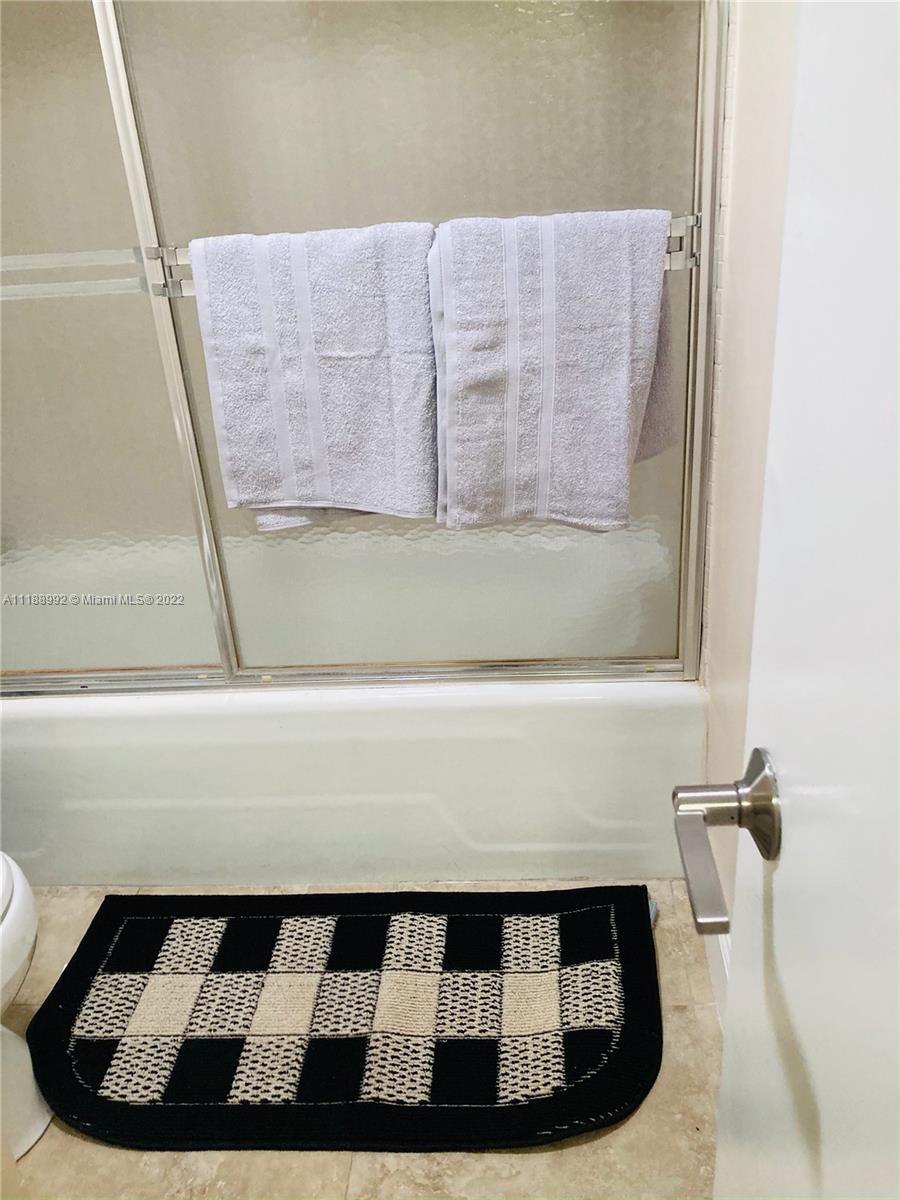 20515 E Country Club Dr Unit: 1243