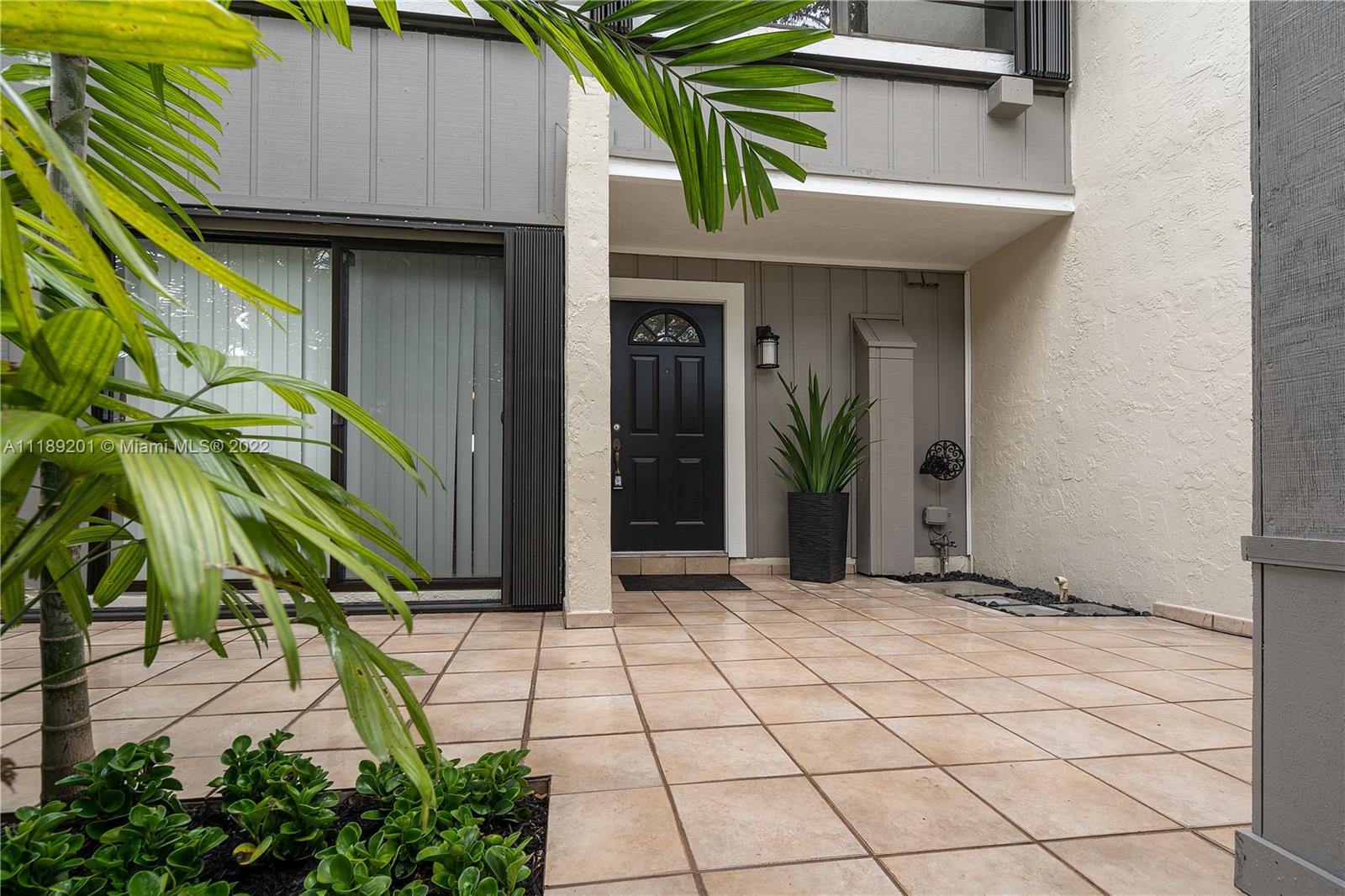 7039 SW 53rd Ln Unit: 7039