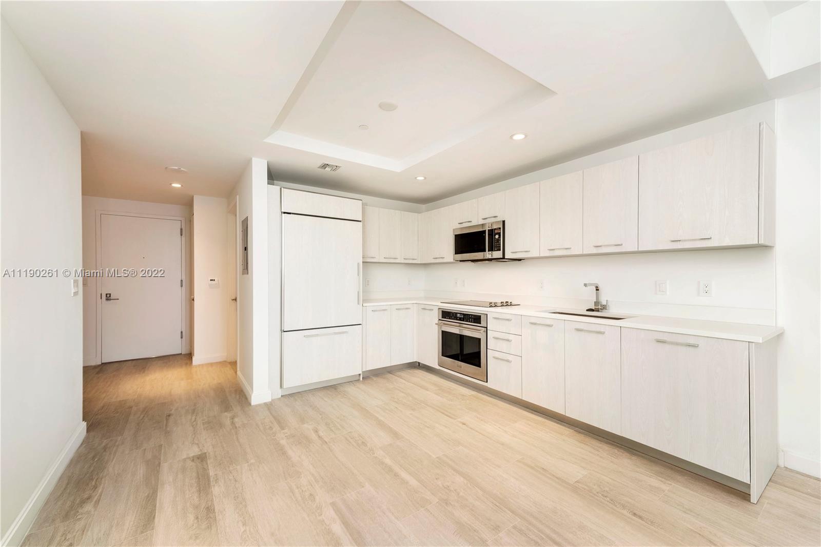 55 SW 9th St Unit: 2704