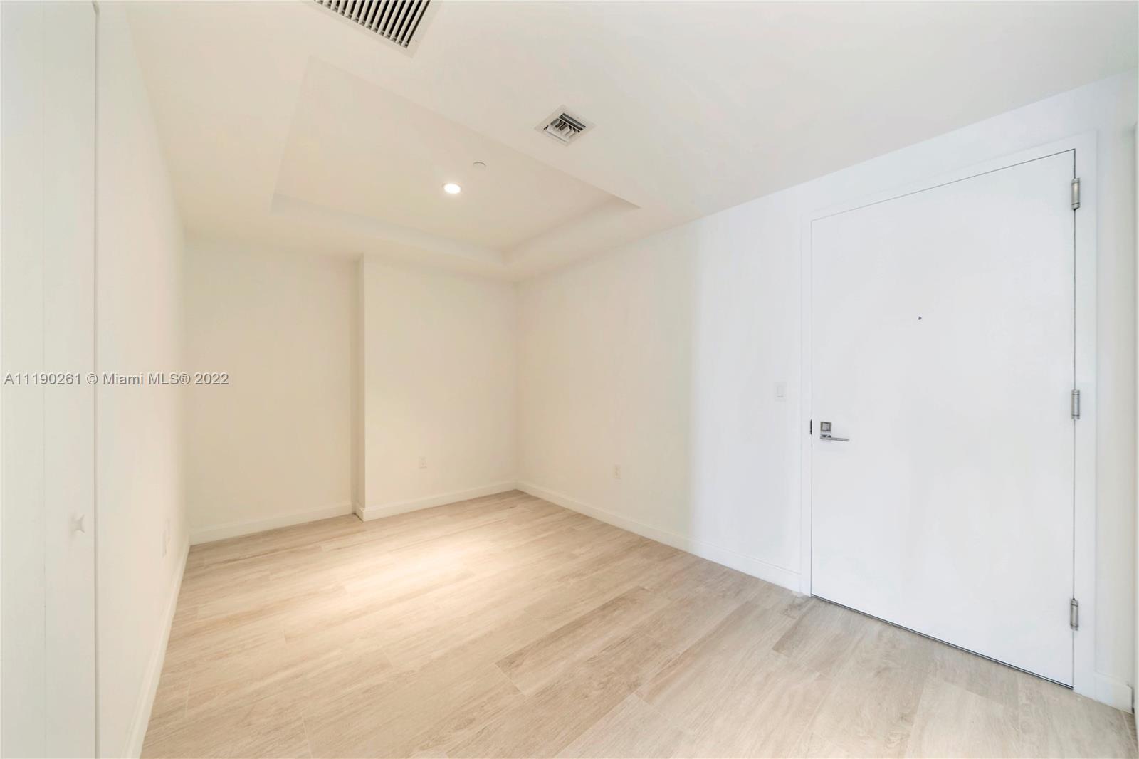 55 SW 9th St Unit: 2704
