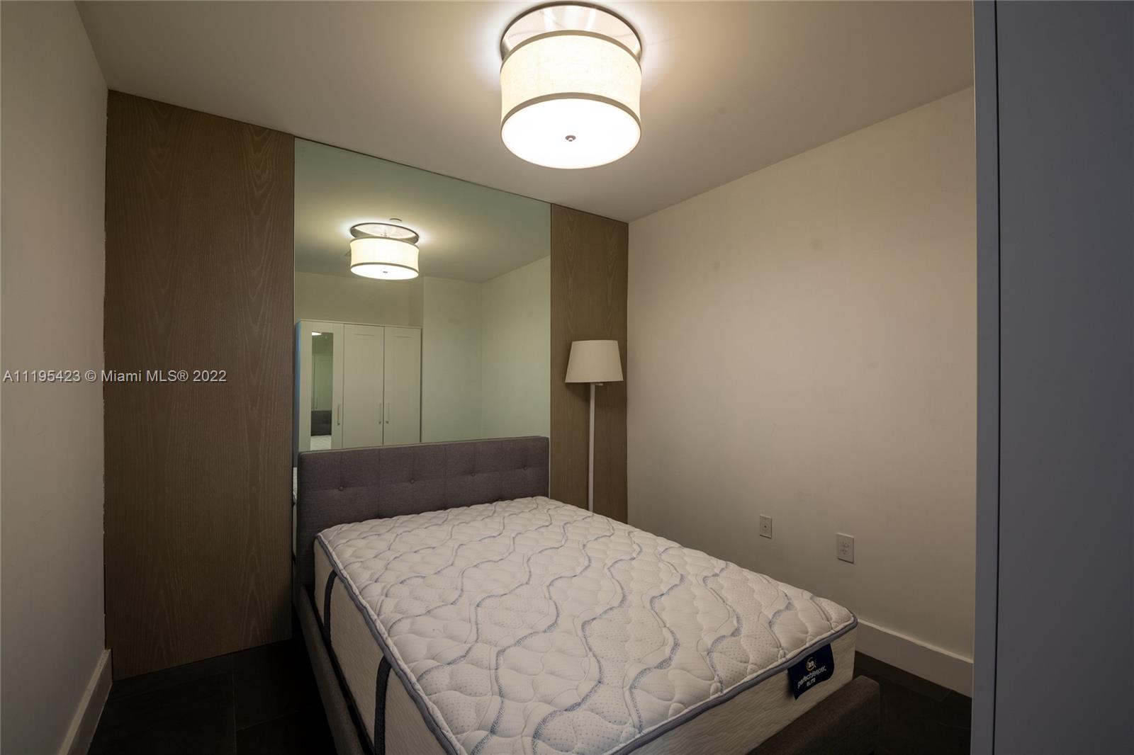 900 Biscayne Blvd Unit: 3910