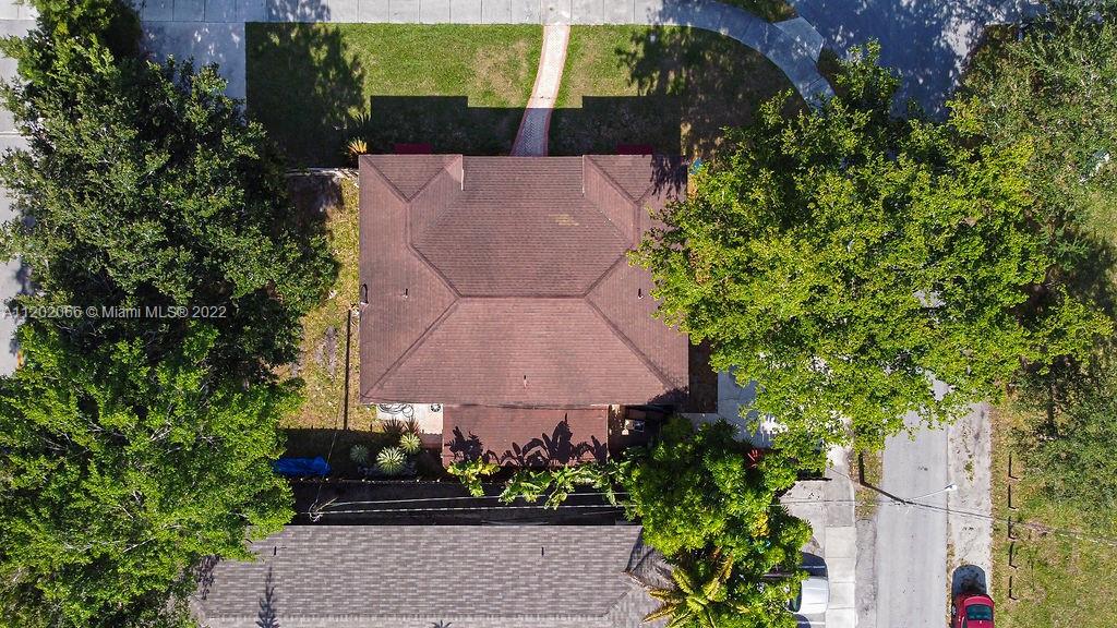12125 NE 7th Ave