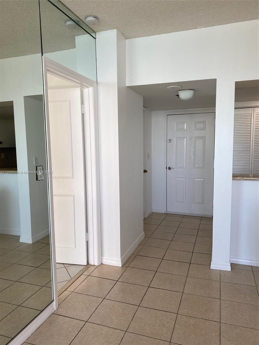 540 Brickell Key Dr Unit: 1603