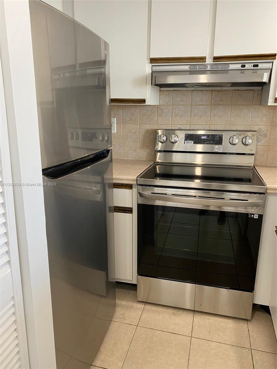 540 Brickell Key Dr Unit: 1603