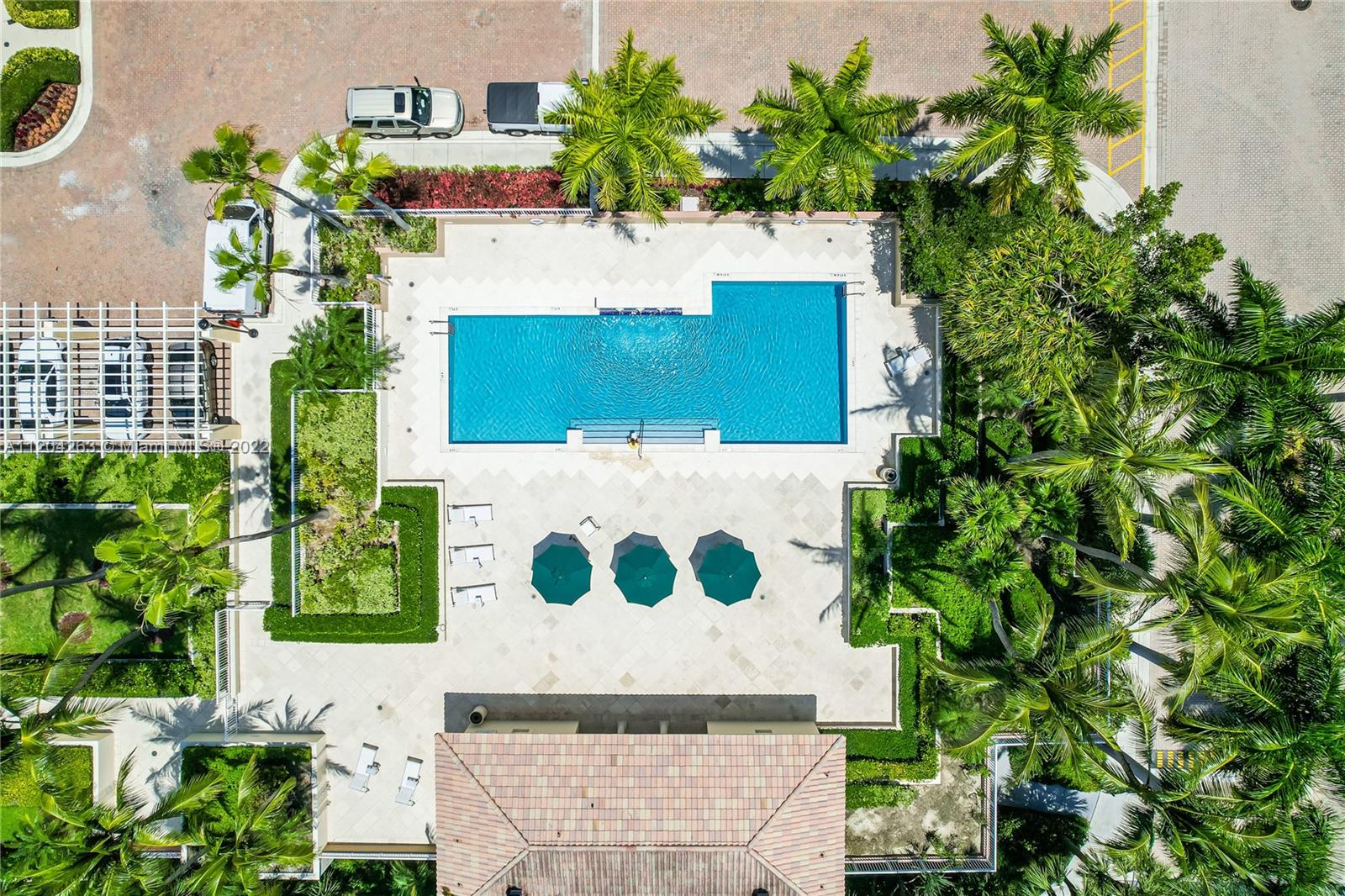765 Crandon Blvd Unit: 505