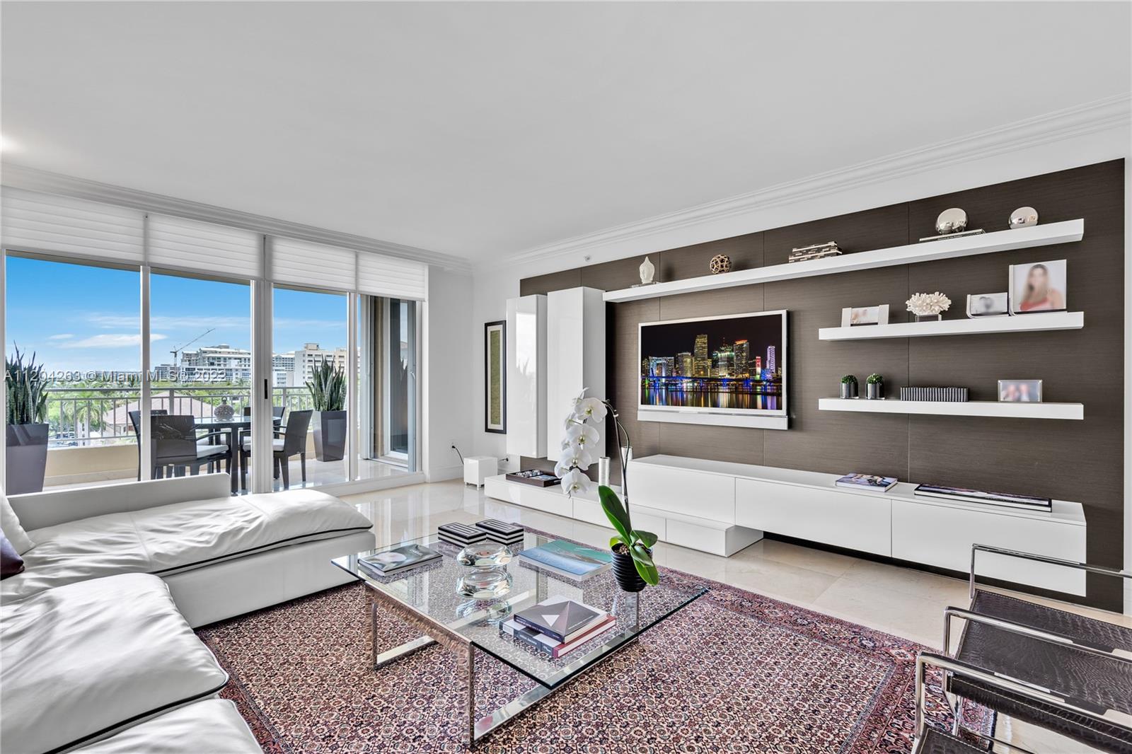 765 Crandon Blvd Unit: 505