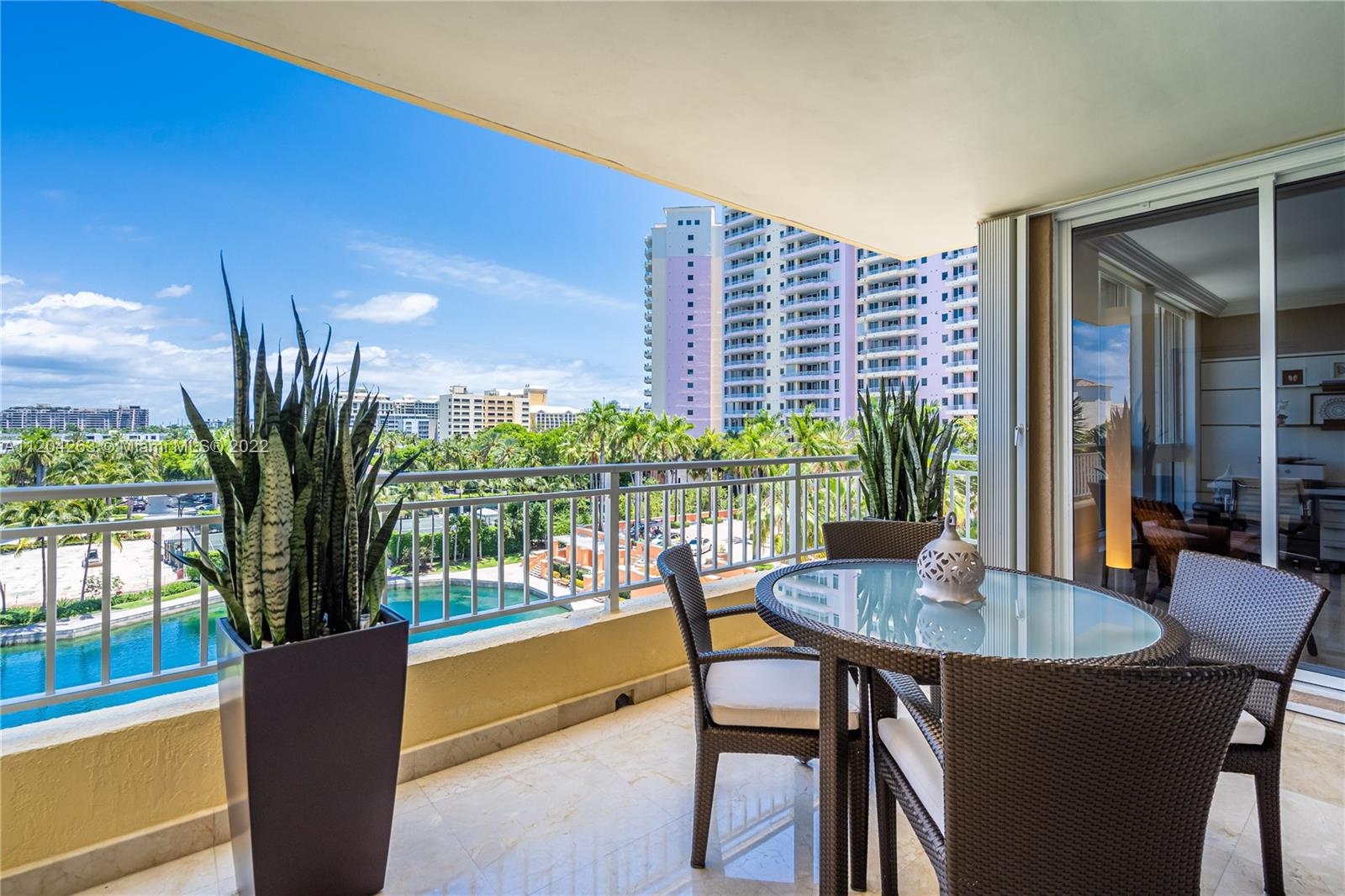 765 Crandon Blvd Unit: 505