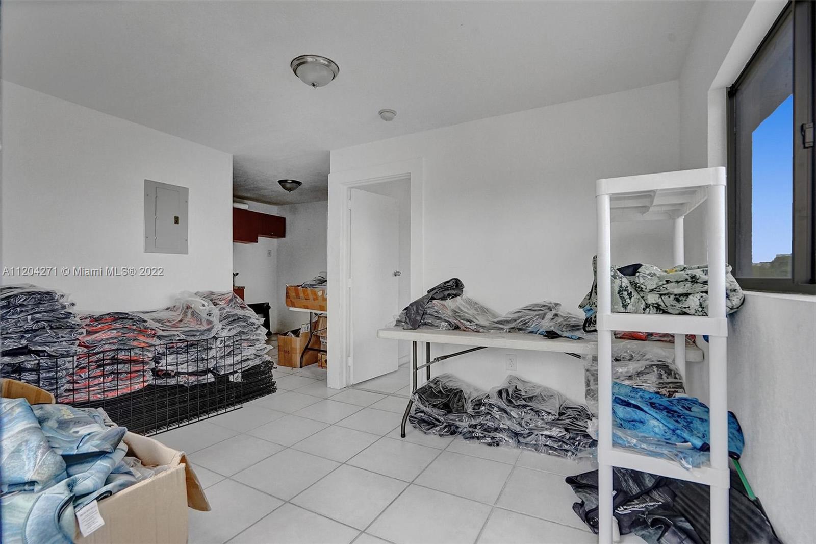 348 SW 57th Ave