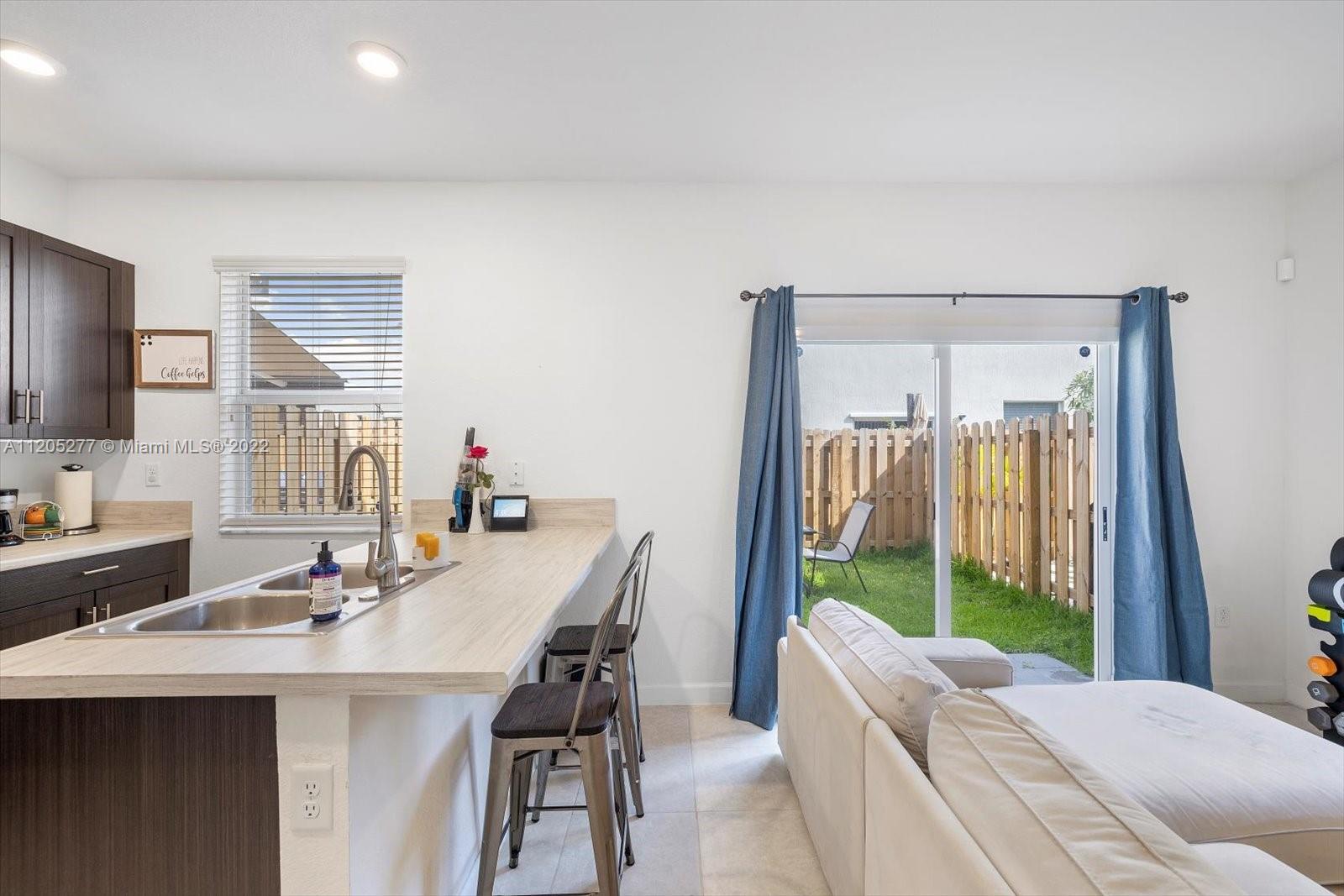 2661 SE 13th St Unit: 2661
