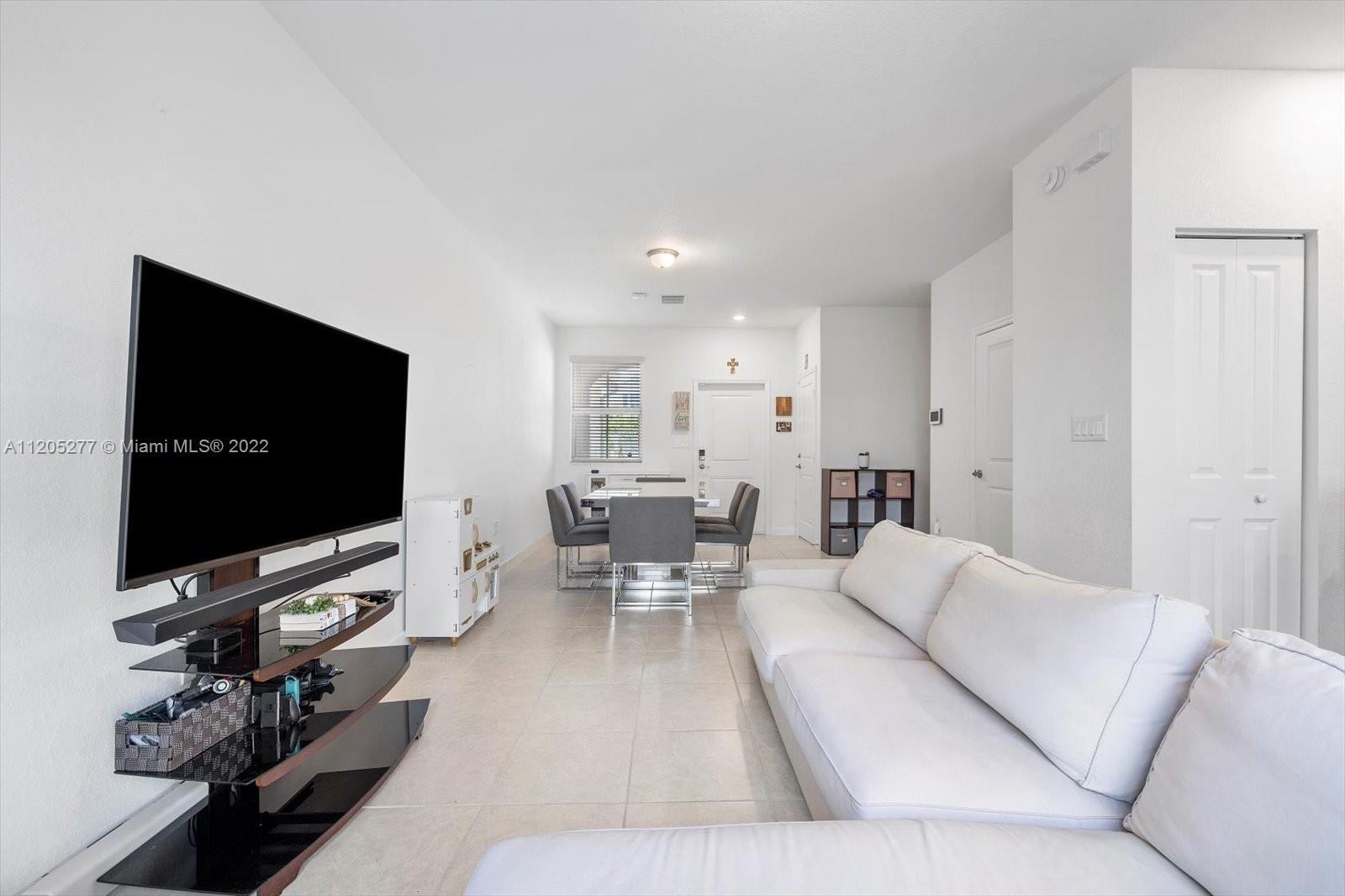 2661 SE 13th St Unit: 2661