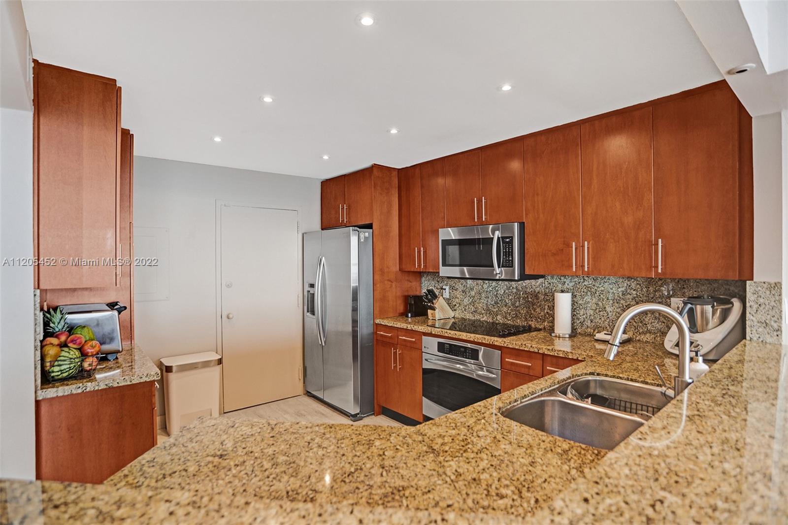 3 Grove Isle Dr Unit: C1507