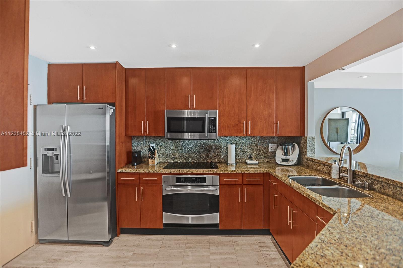 3 Grove Isle Dr Unit: C1507