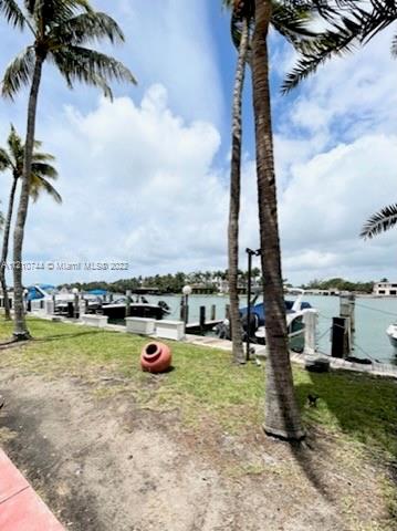 5005 Collins Ave Unit: 1225