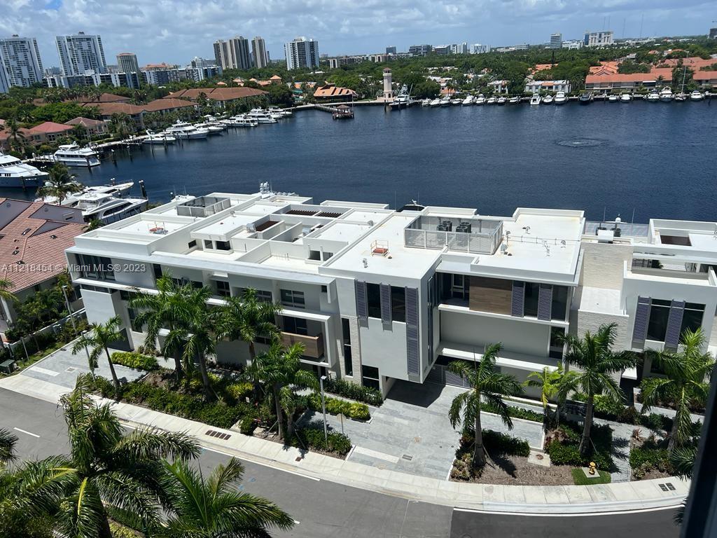 21055 NE 37th Ave Unit: 1009