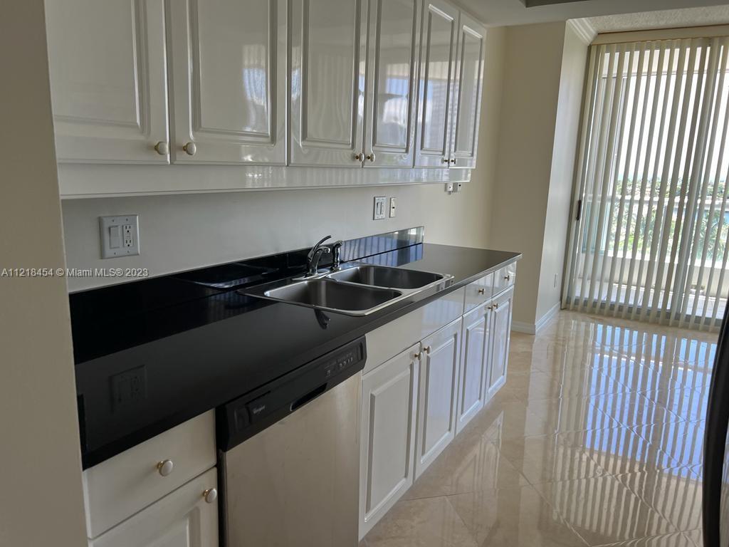21055 NE 37th Ave Unit: 1009