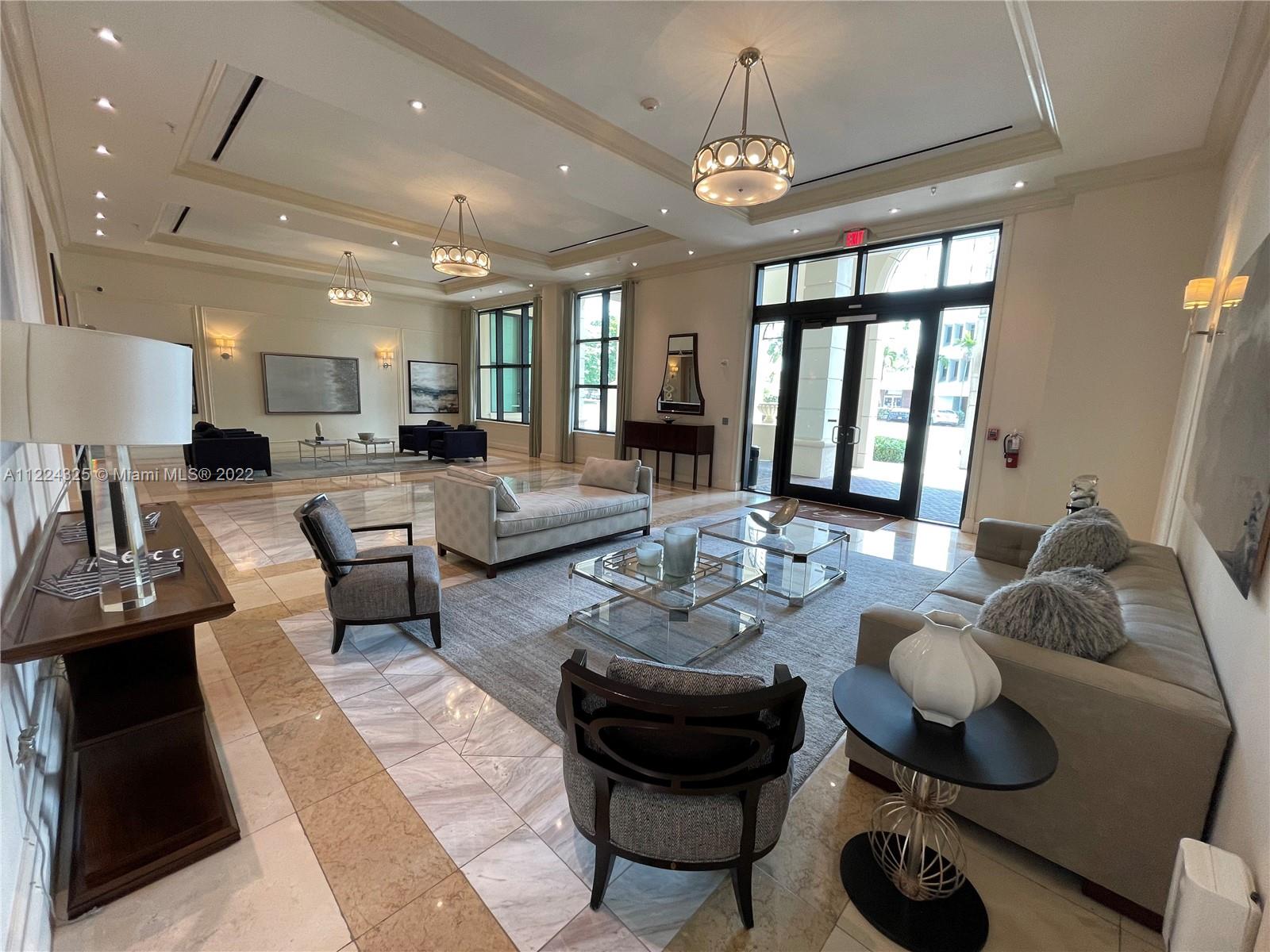 1300 Ponce De Leon Blvd Unit: 1207