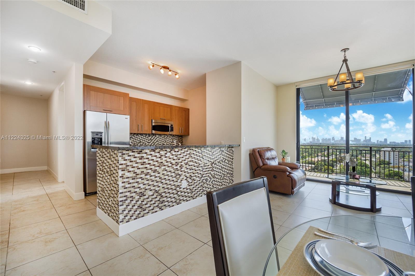 1300 Ponce De Leon Blvd Unit: 1207