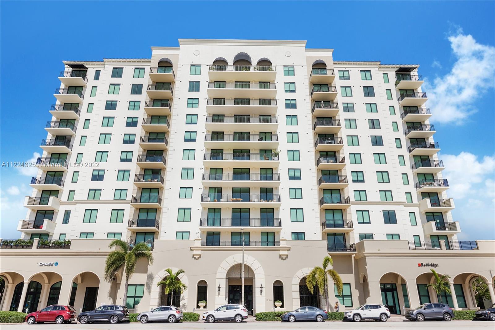 1300 Ponce De Leon Blvd Unit: 1207