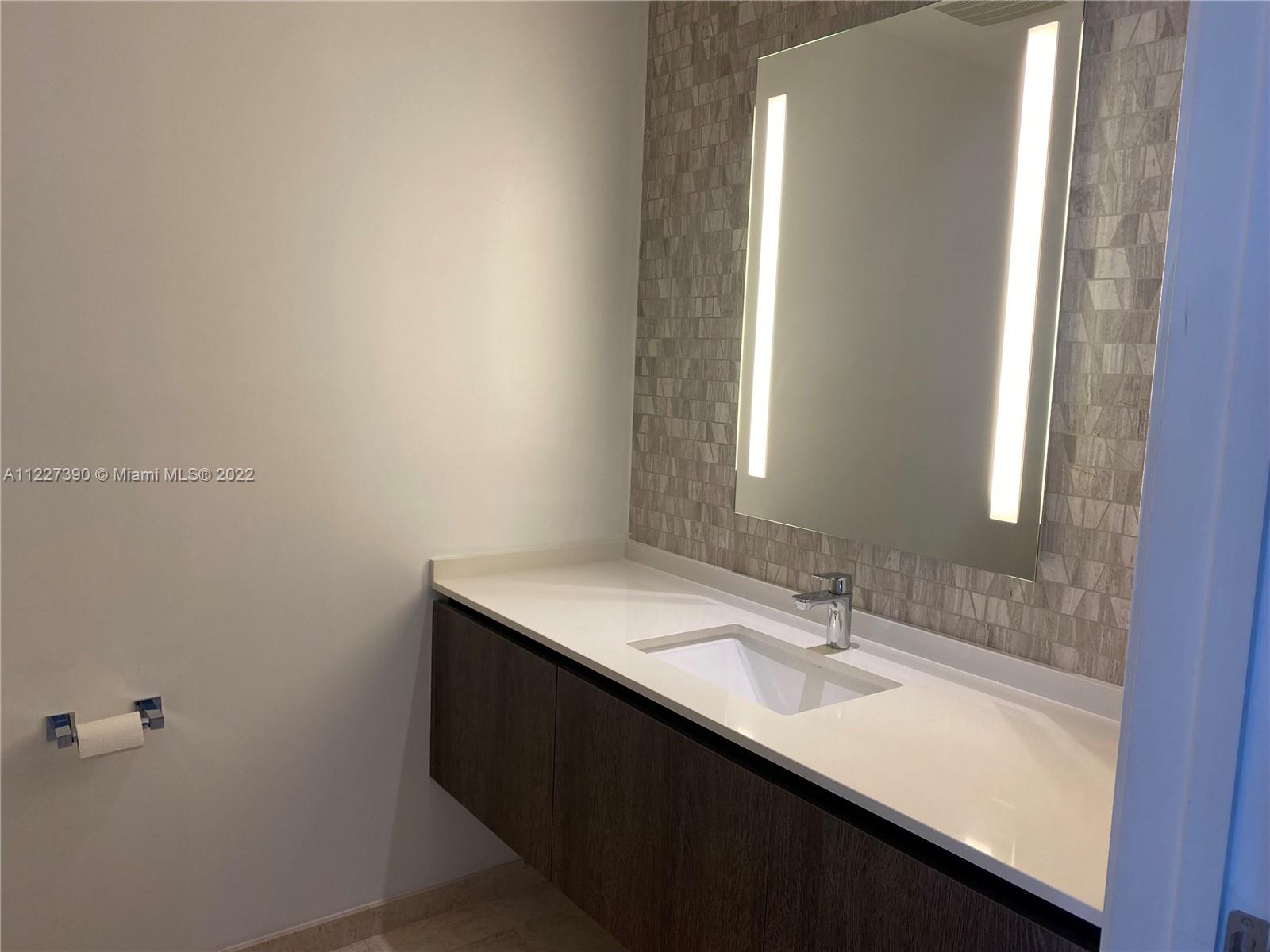 68 SE 6th St Unit: 3603