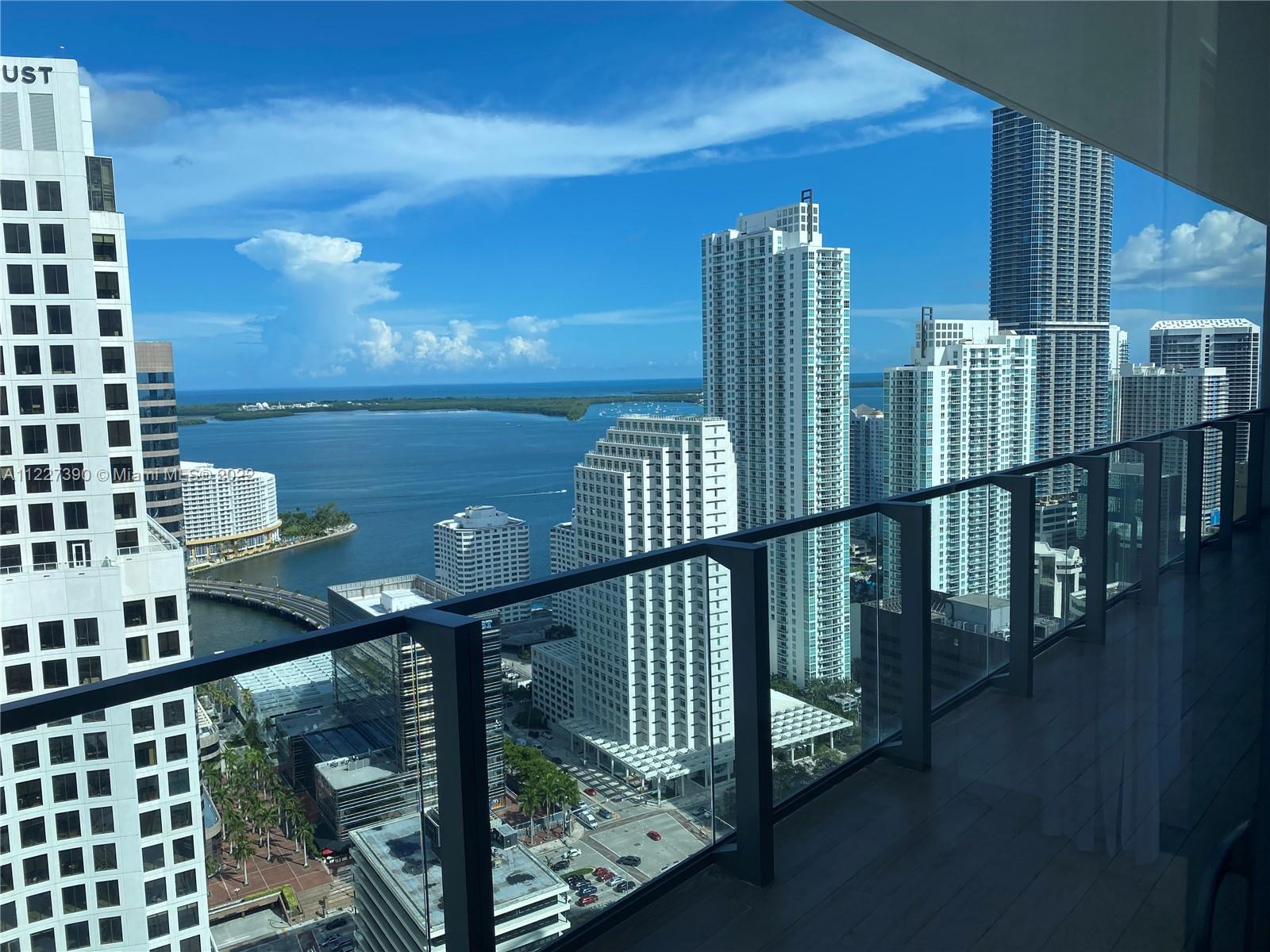 68 SE 6th St Unit: 3603