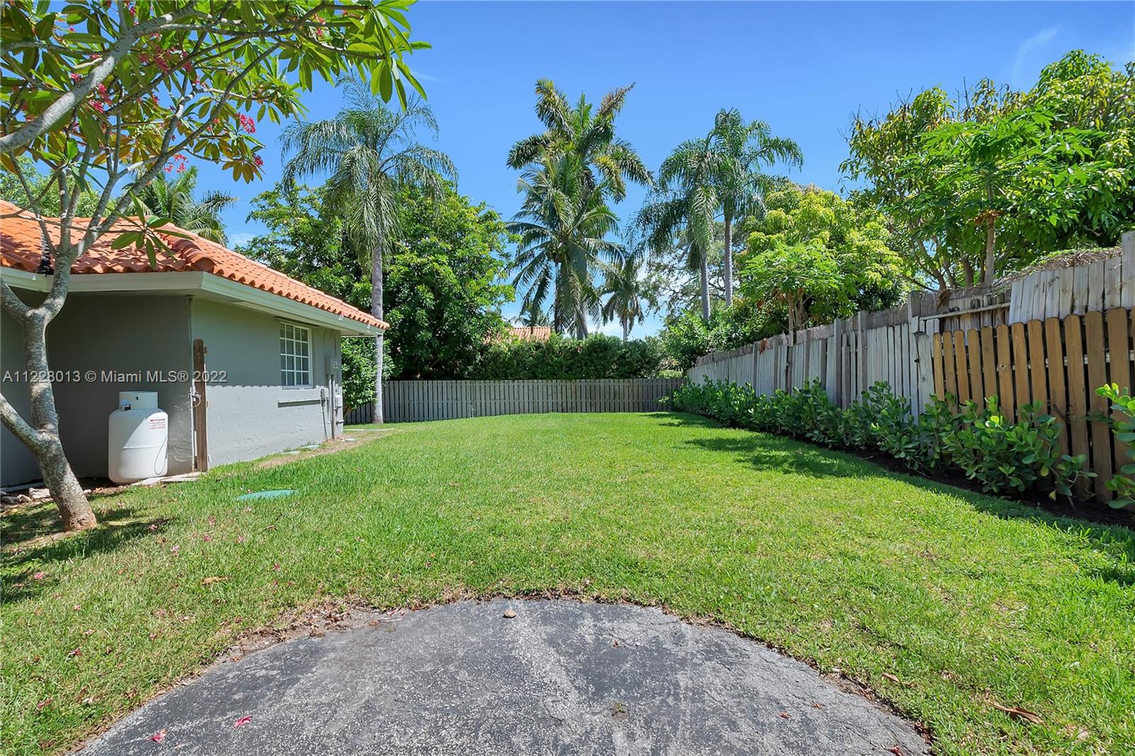 8245 SW 179th Ter