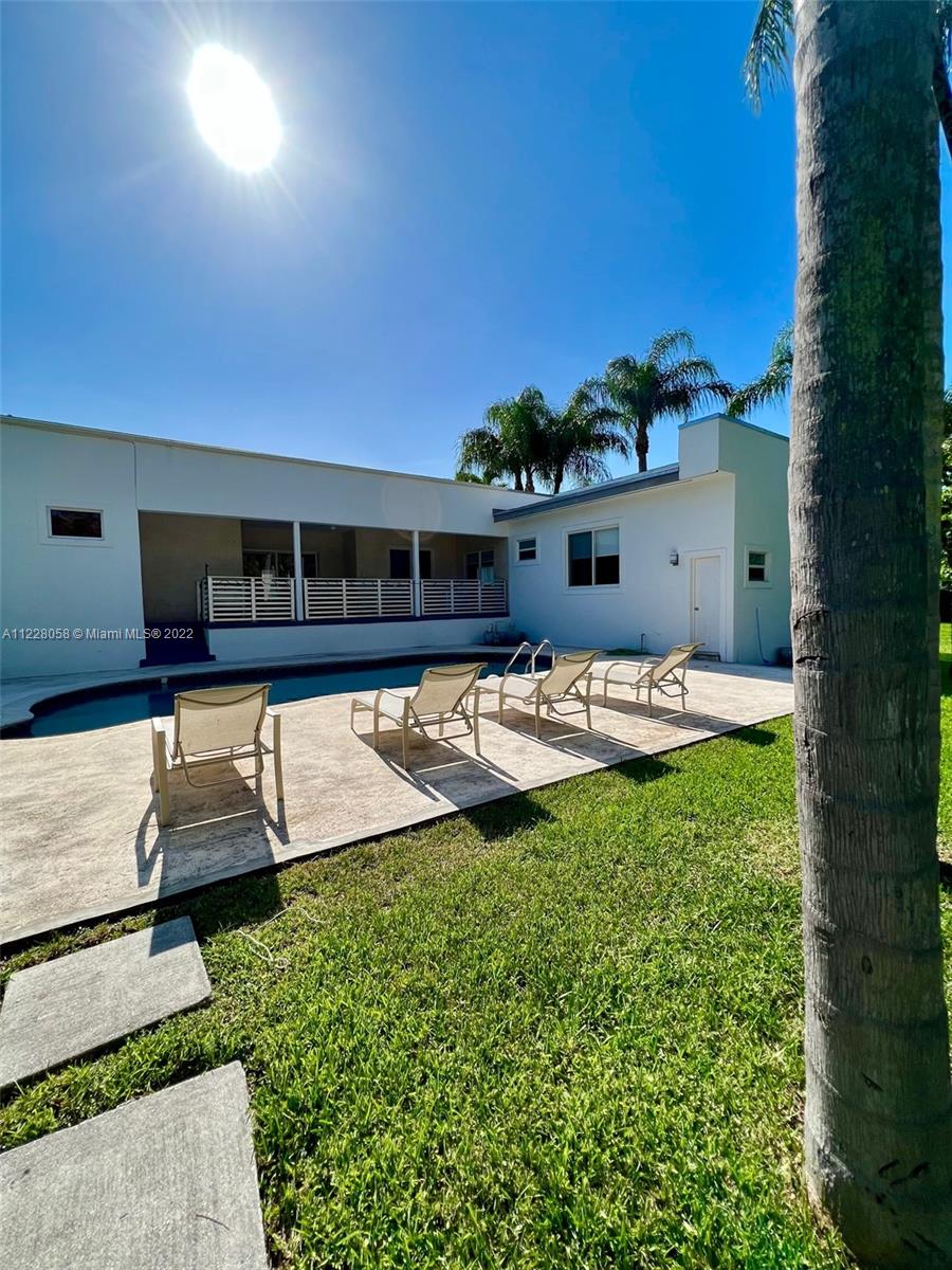 7720 SW 147th Ter