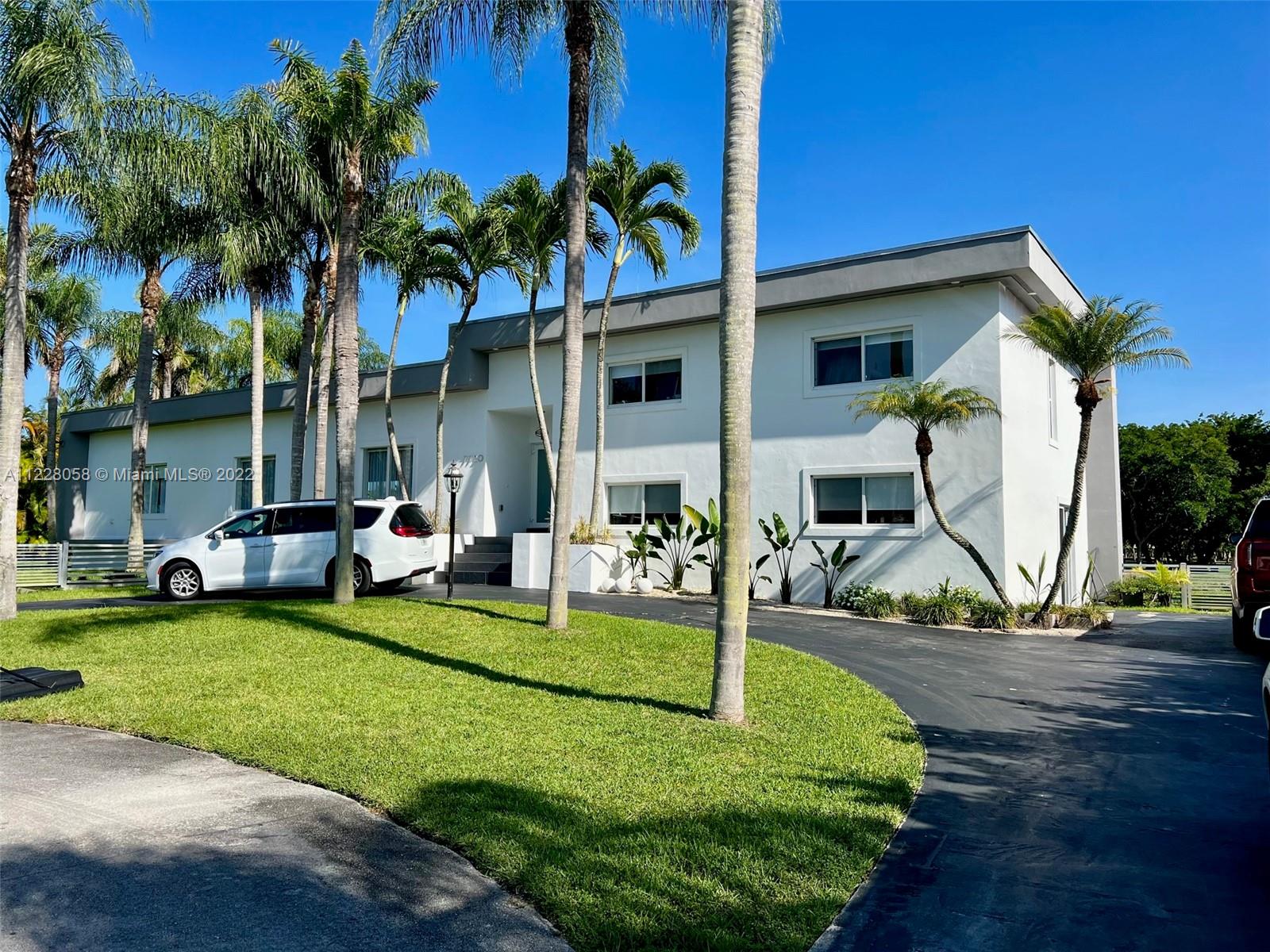 7720 SW 147th Ter