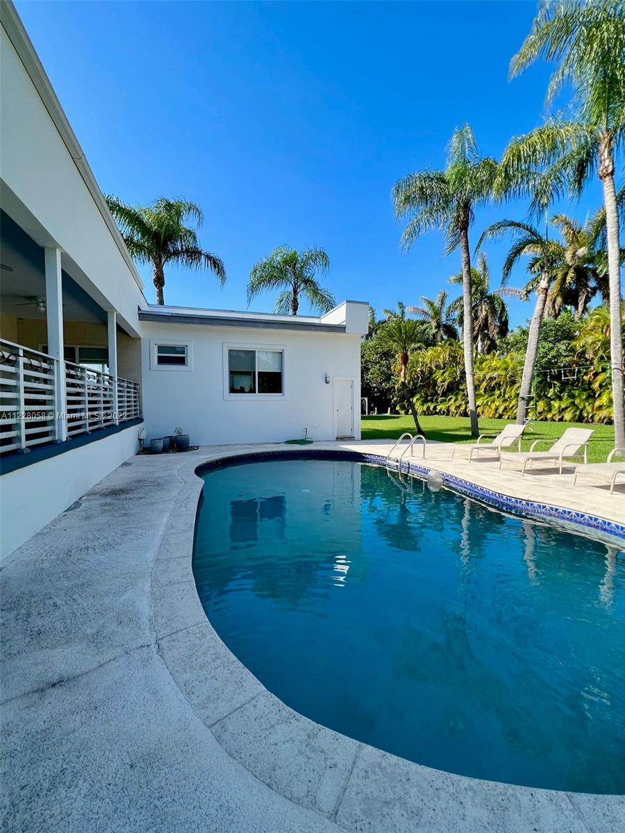 7720 SW 147th Ter