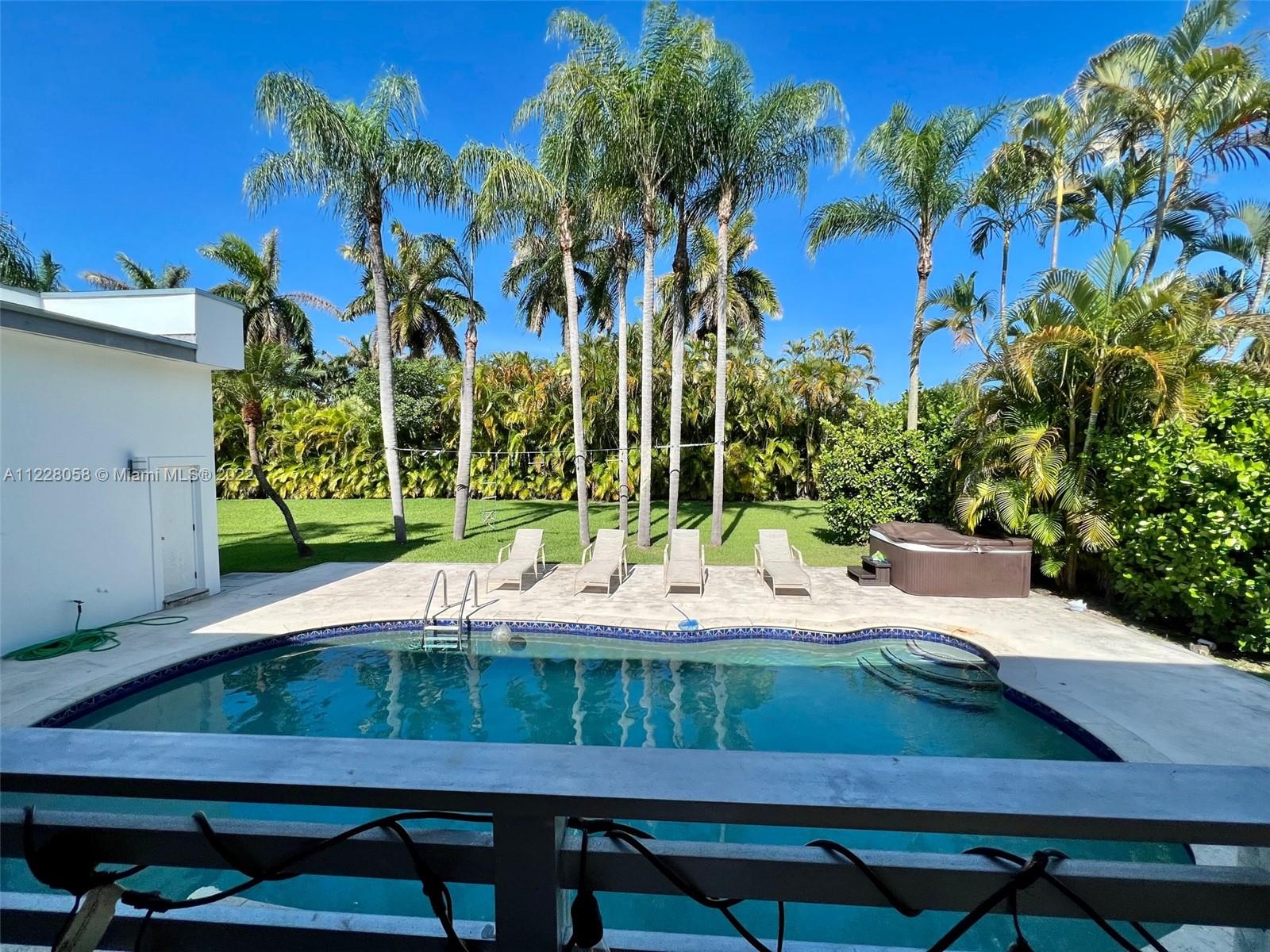7720 SW 147th Ter
