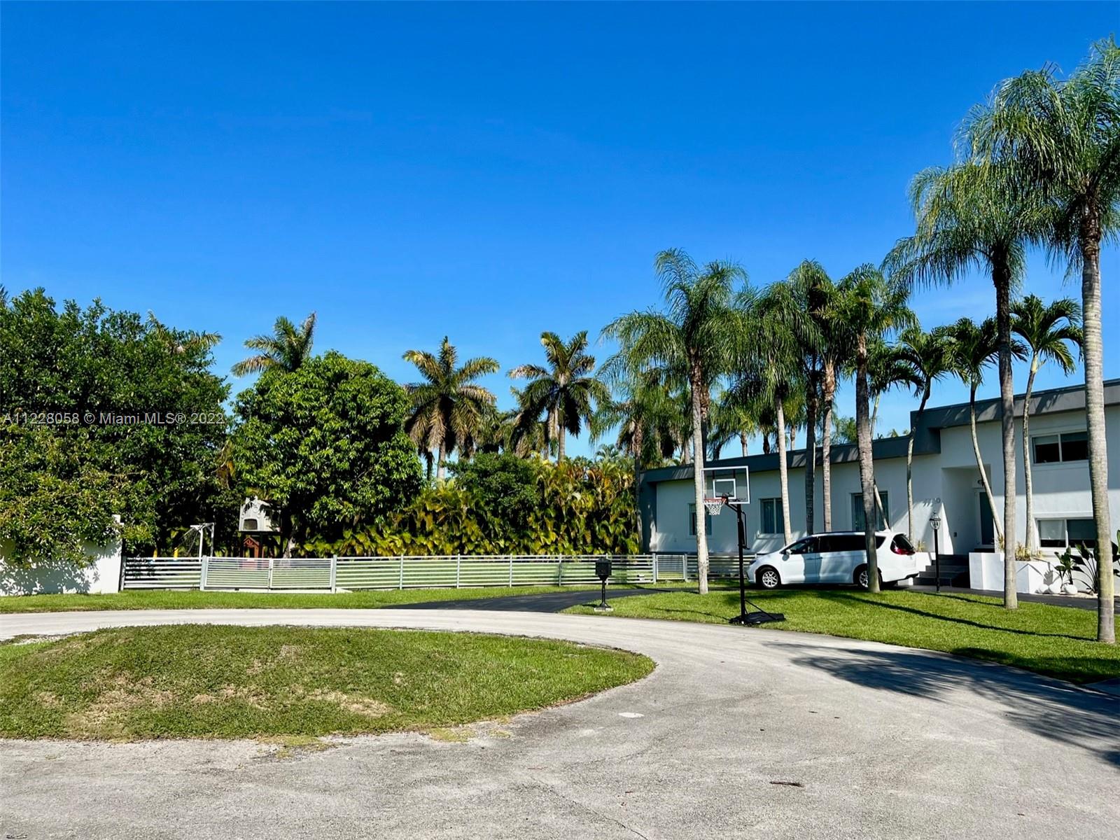 7720 SW 147th Ter