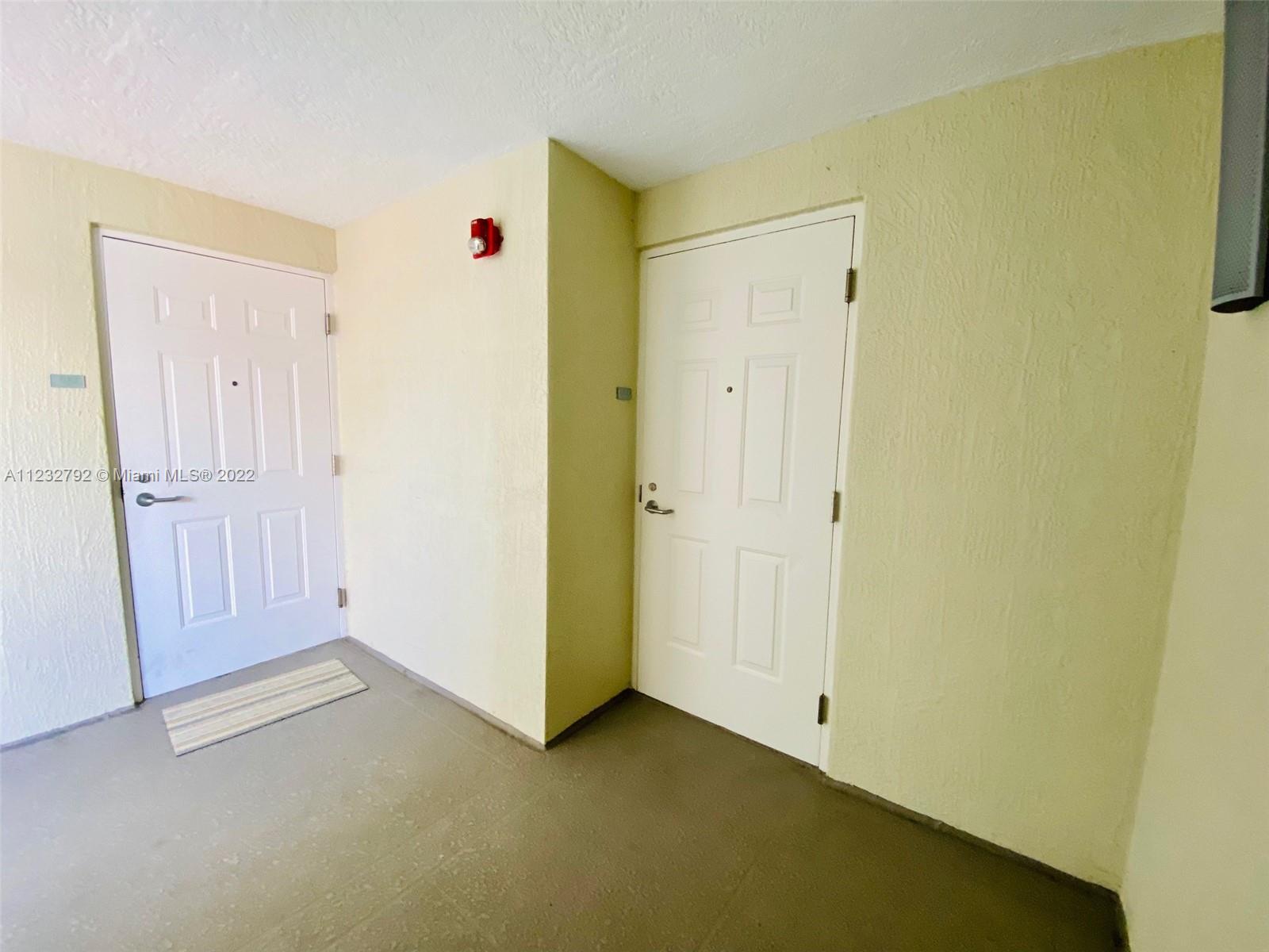 7285 SW 90 St Unit: D613