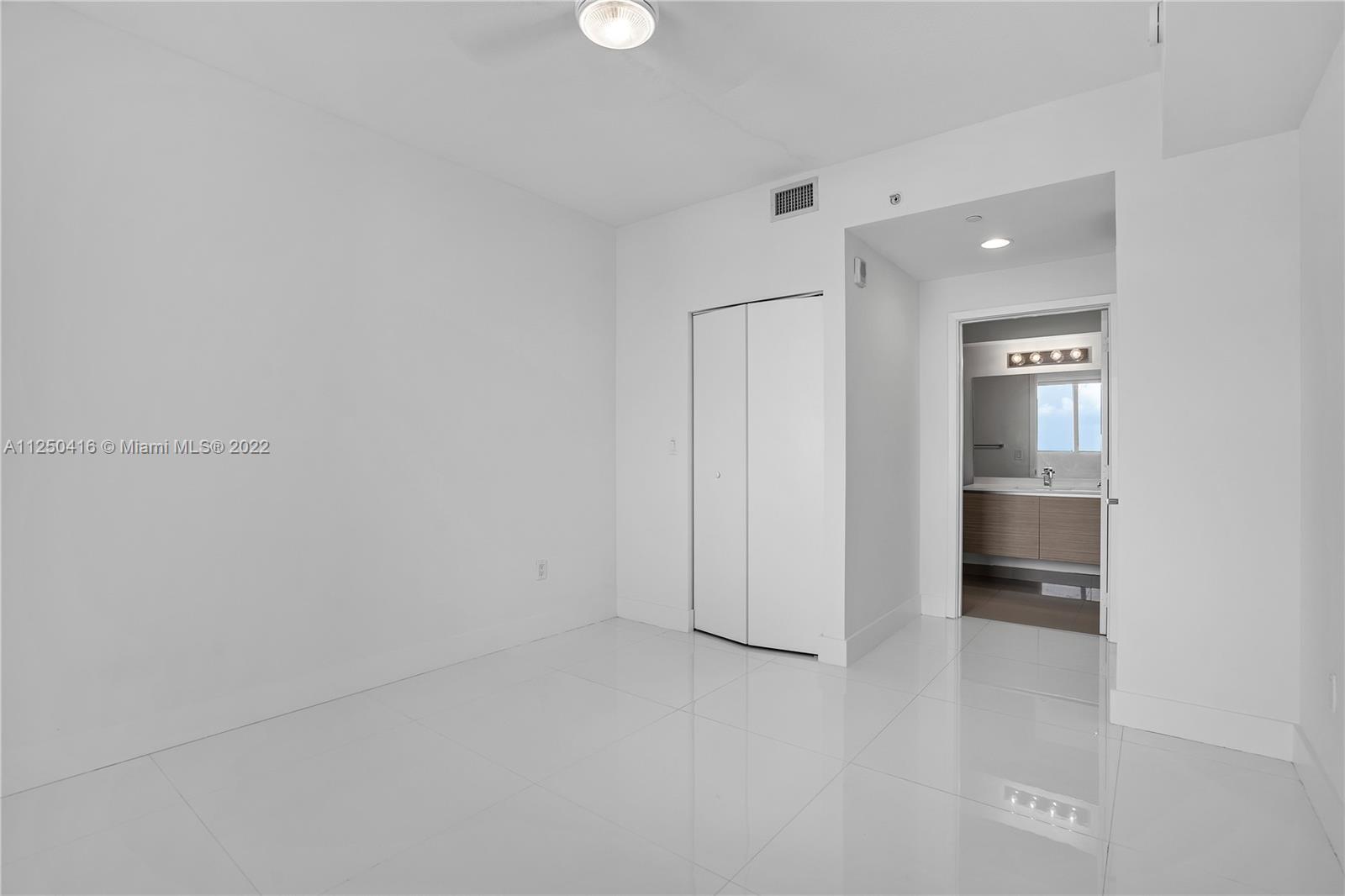 600 NE 27th St Unit: 2904