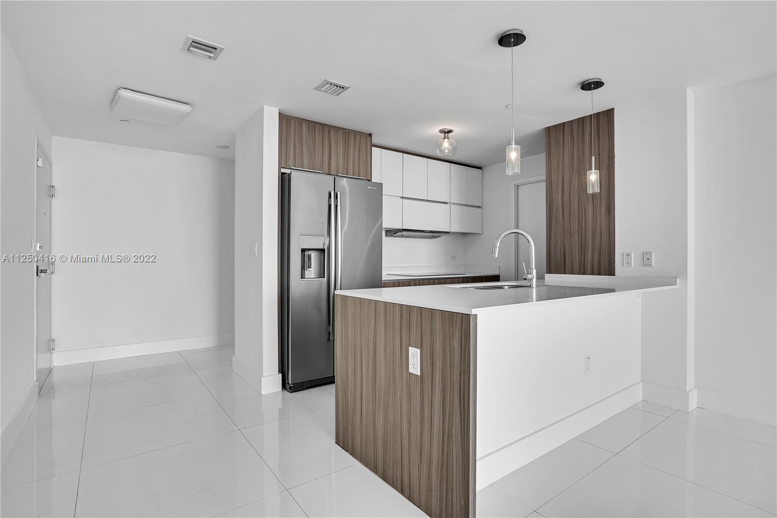 600 NE 27th St Unit: 2904