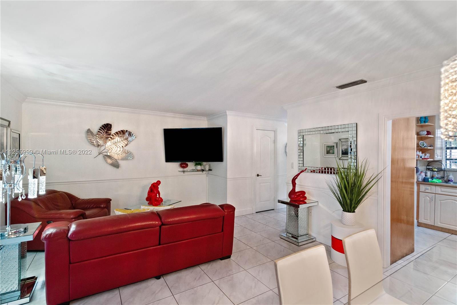 3416 SW 112 Ave Unit: 5-1